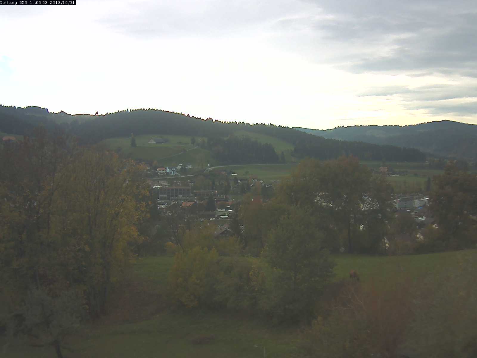 Webcam-Bild: Aussicht vom Dorfberg in Langnau 20181031-140601