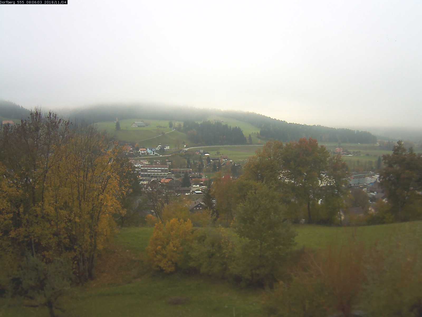 Webcam-Bild: Aussicht vom Dorfberg in Langnau 20181104-080601