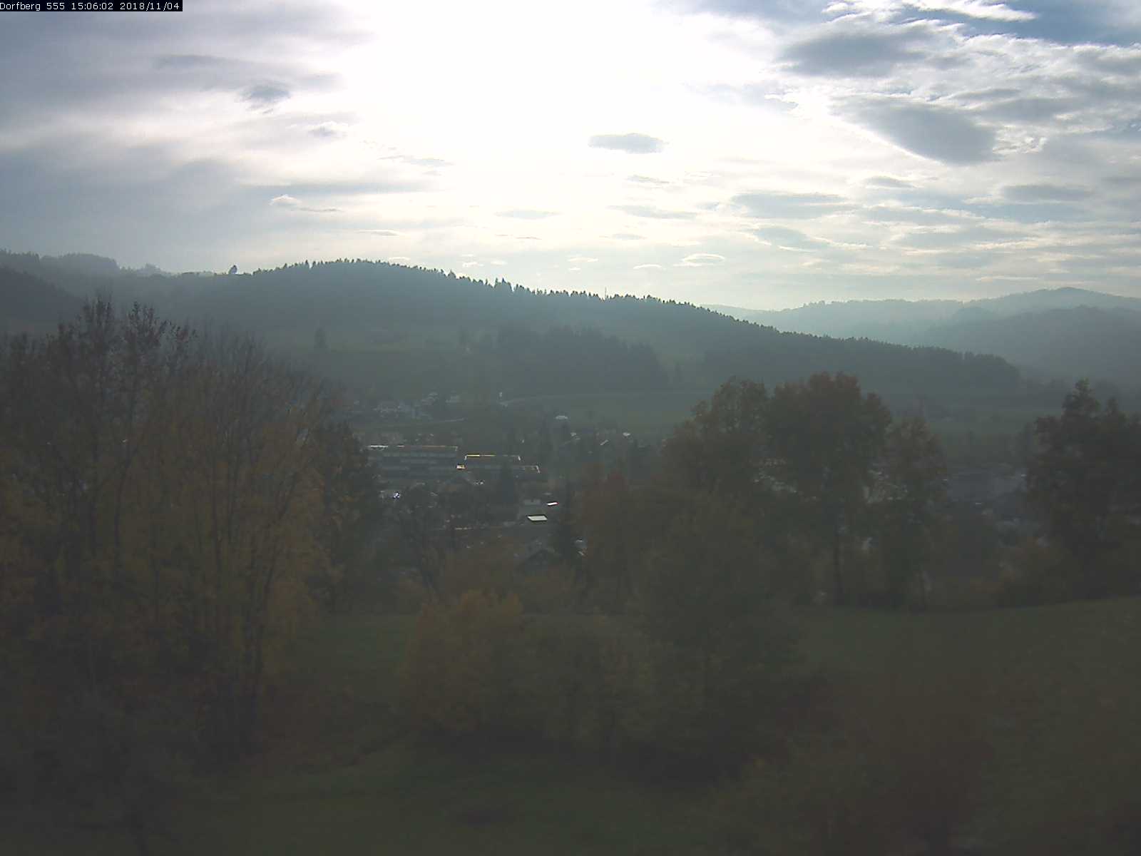 Webcam-Bild: Aussicht vom Dorfberg in Langnau 20181104-150601