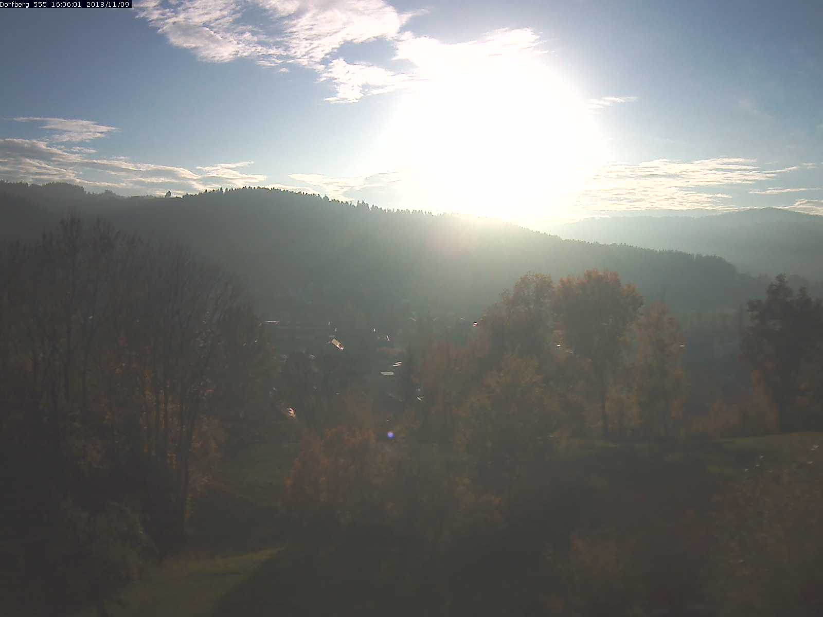Webcam-Bild: Aussicht vom Dorfberg in Langnau 20181109-160601