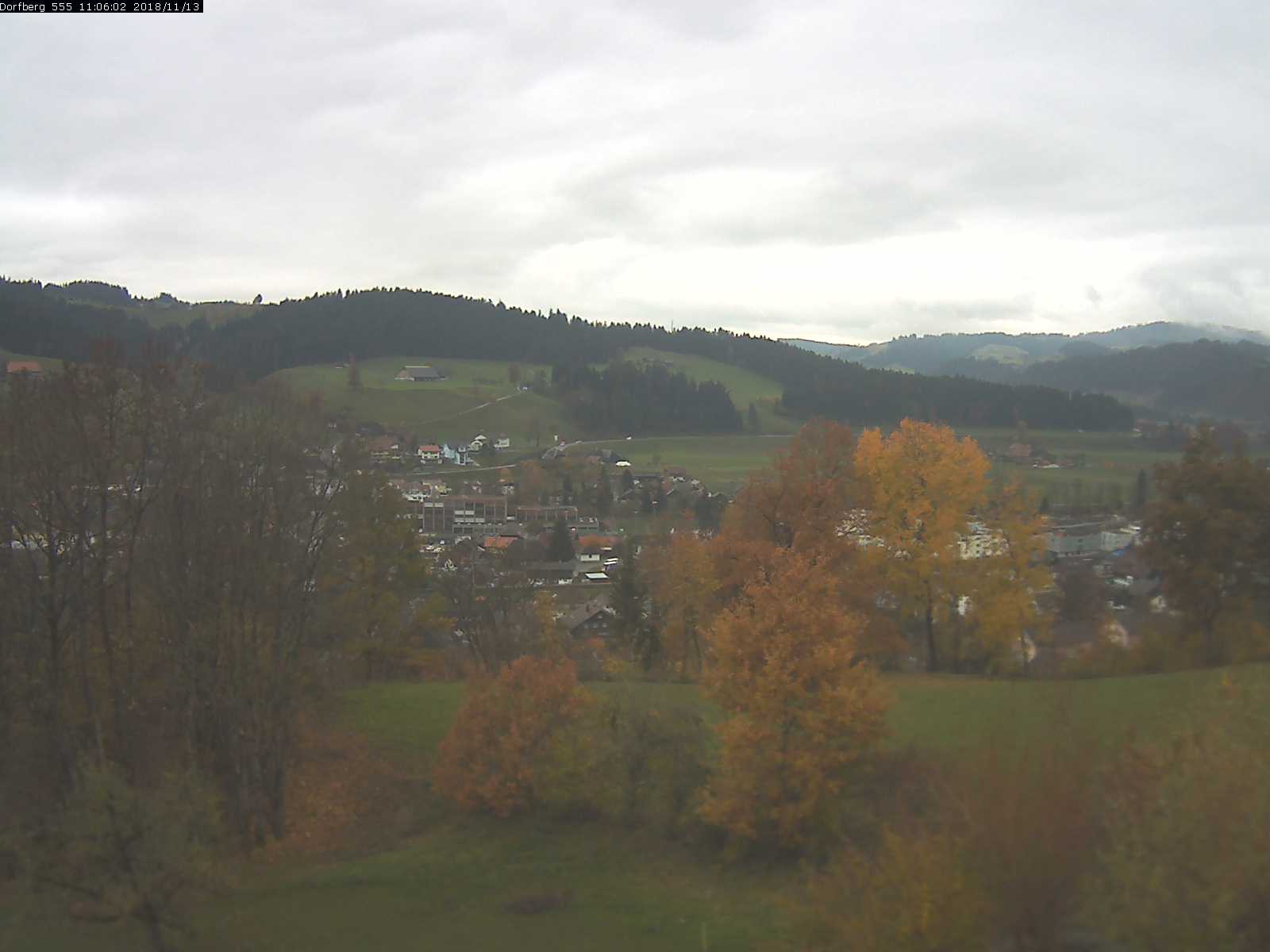Webcam-Bild: Aussicht vom Dorfberg in Langnau 20181113-110601
