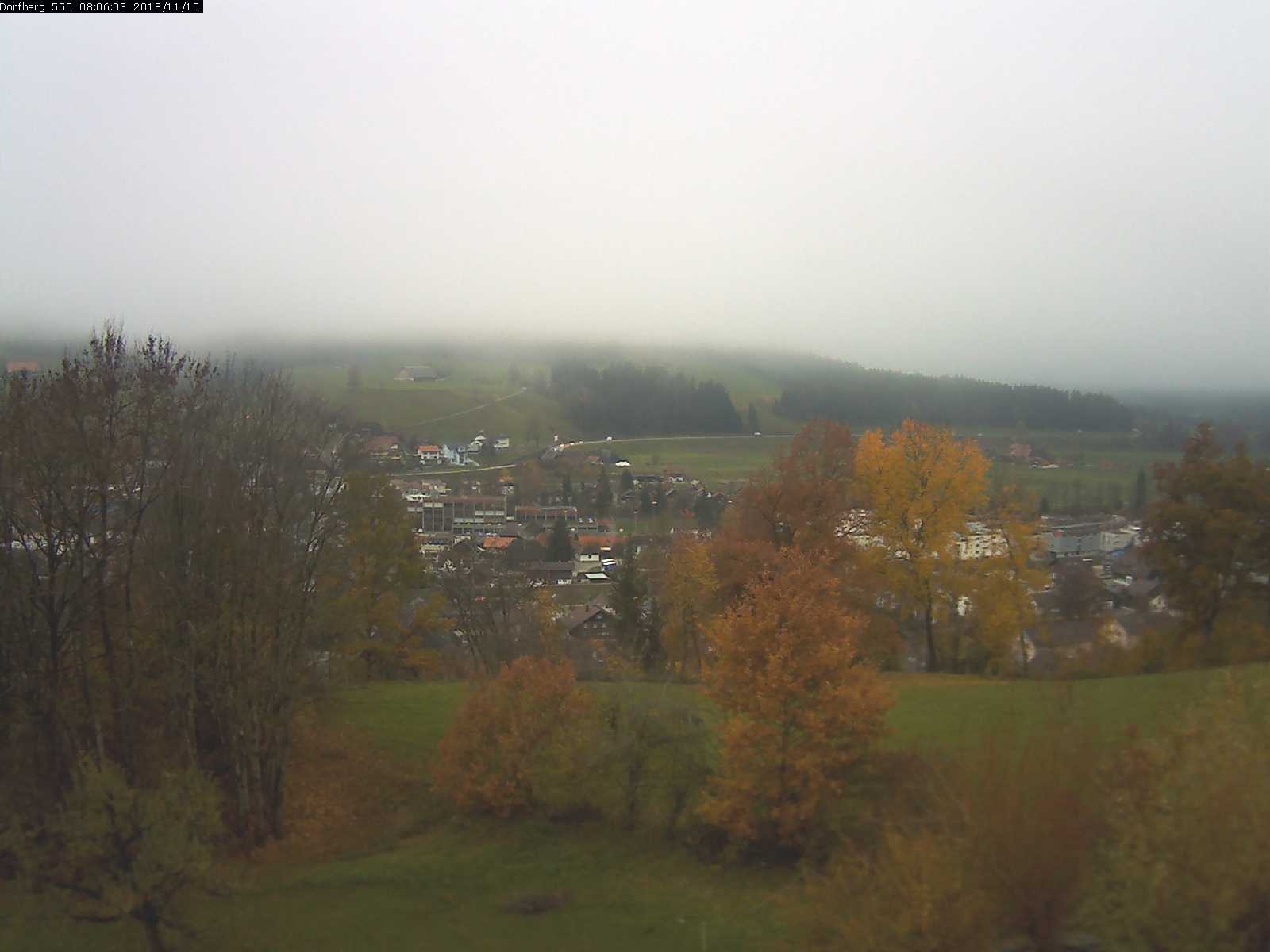 Webcam-Bild: Aussicht vom Dorfberg in Langnau 20181115-080601