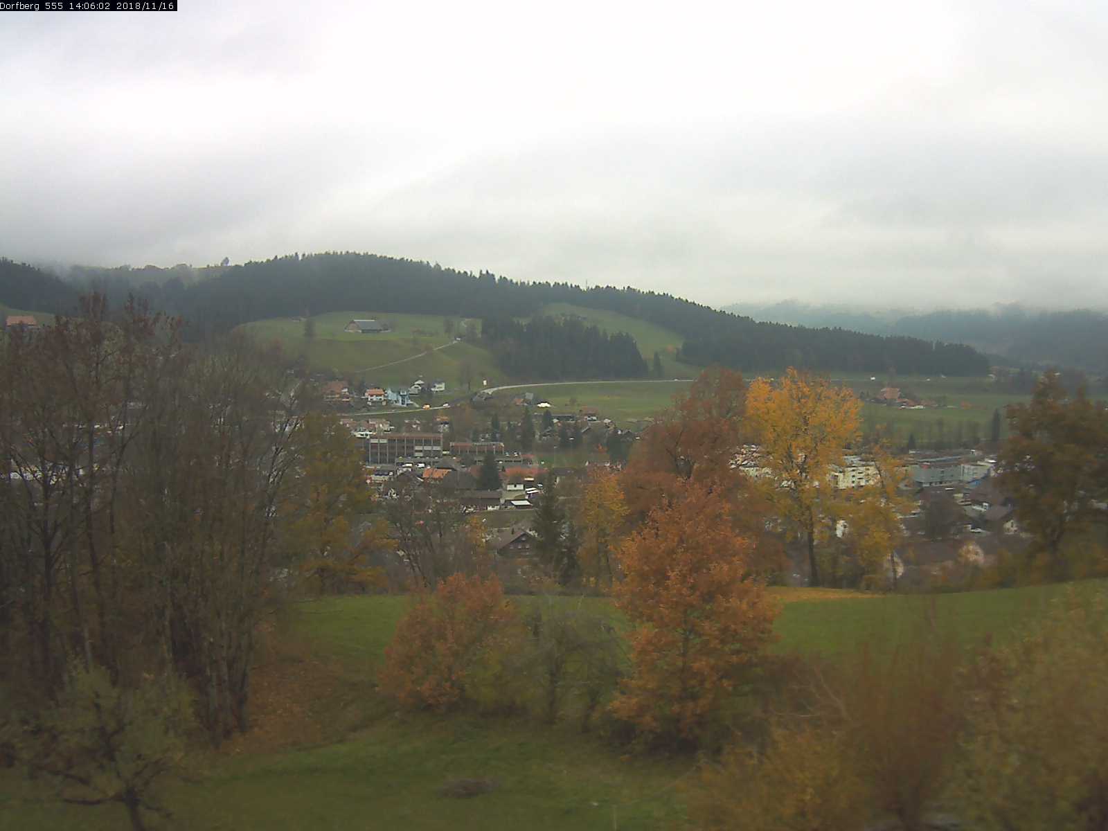 Webcam-Bild: Aussicht vom Dorfberg in Langnau 20181116-140601
