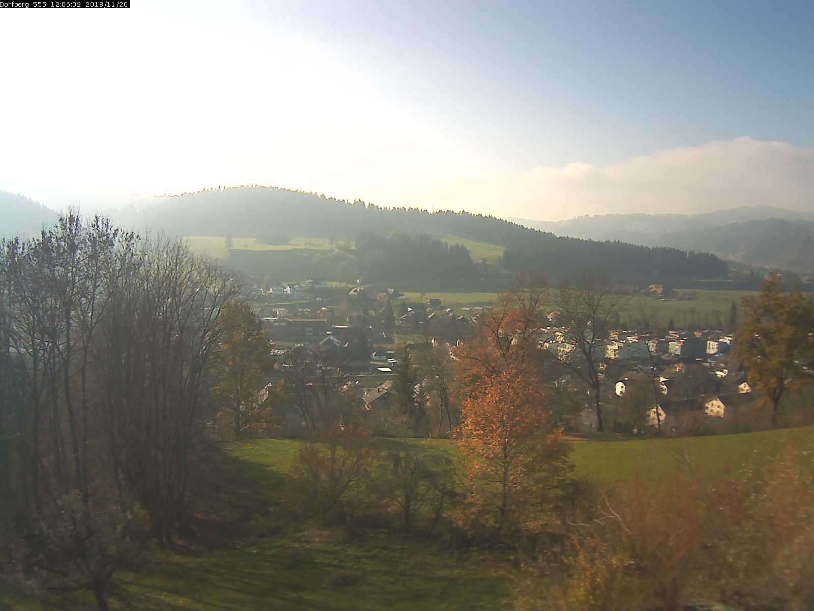 Webcam-Bild: Aussicht vom Dorfberg in Langnau 20181120-120602