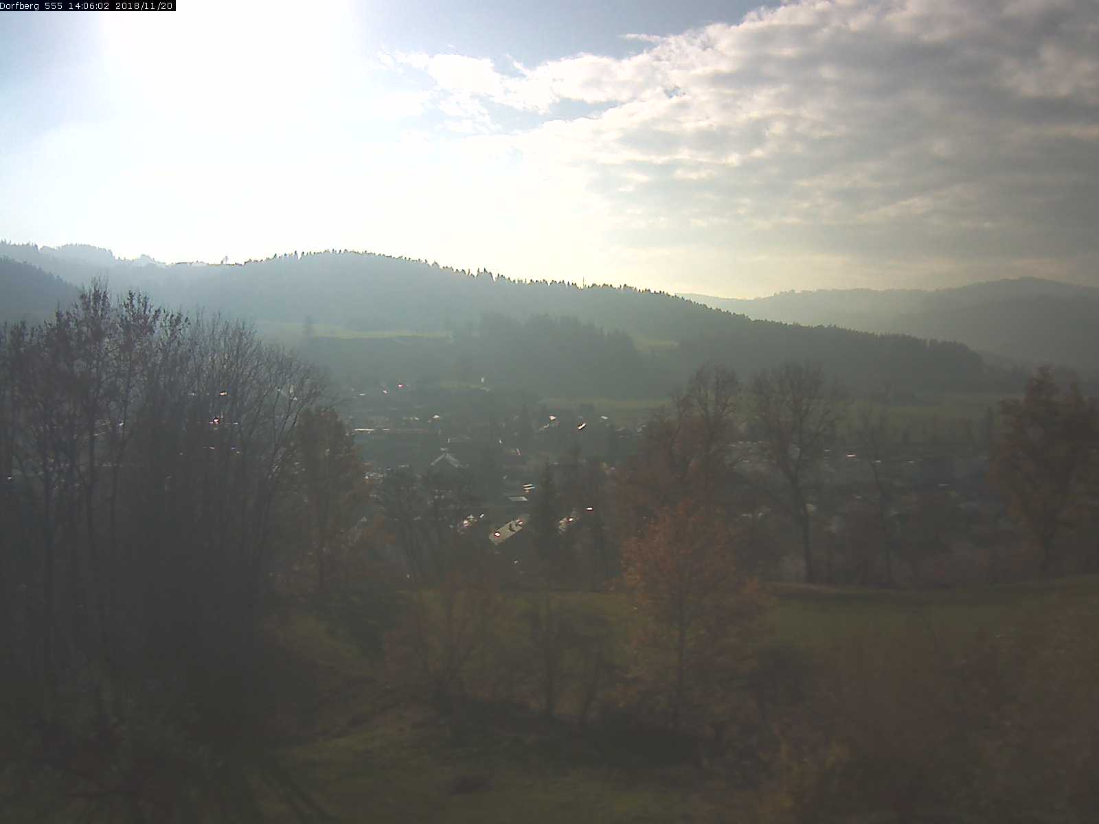 Webcam-Bild: Aussicht vom Dorfberg in Langnau 20181120-140601