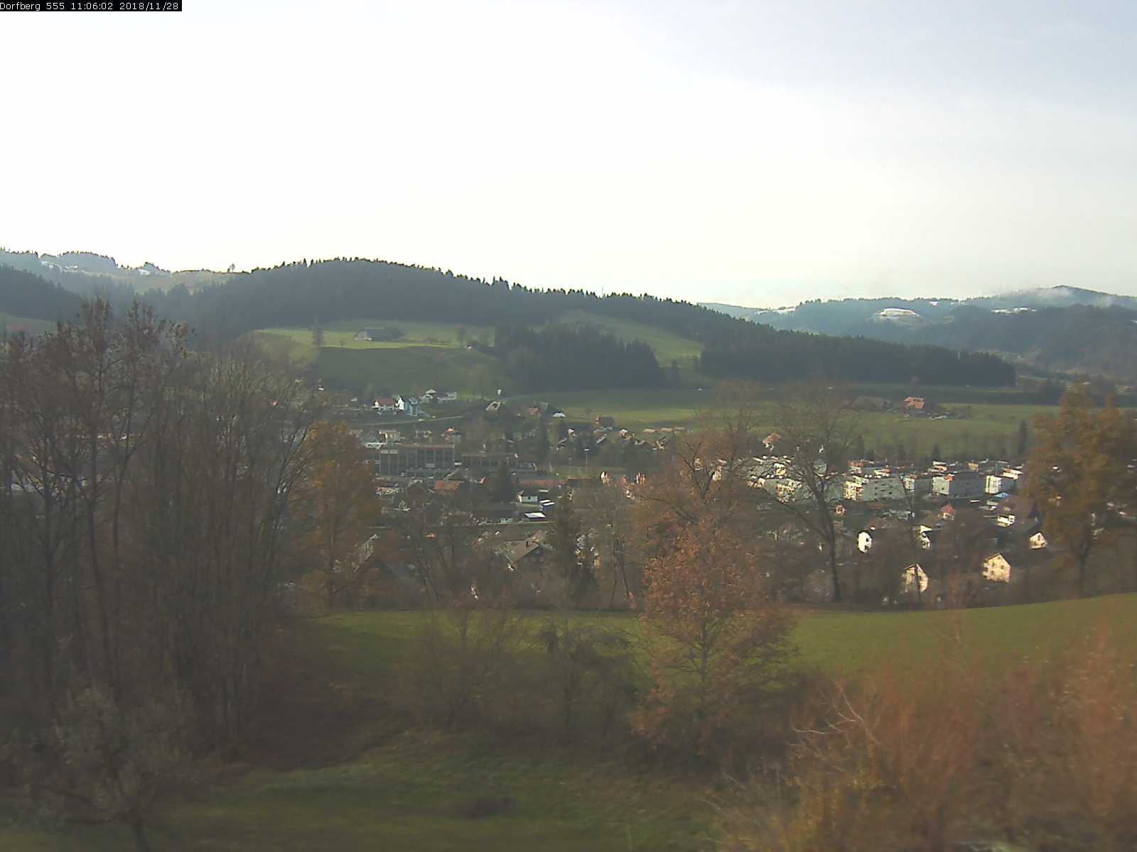 Webcam-Bild: Aussicht vom Dorfberg in Langnau 20181128-110601