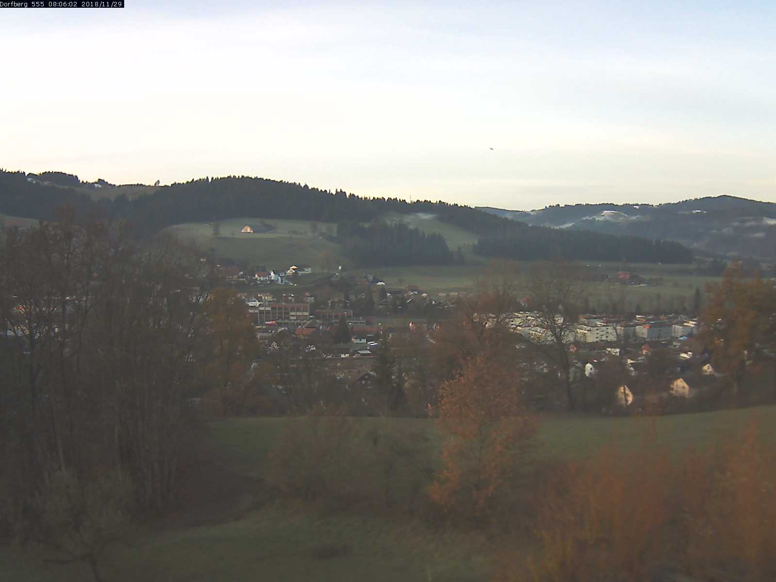 Webcam-Bild: Aussicht vom Dorfberg in Langnau 20181129-080601