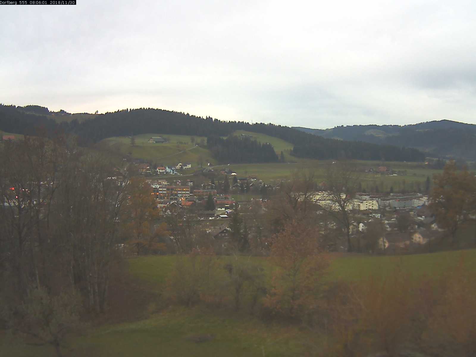 Webcam-Bild: Aussicht vom Dorfberg in Langnau 20181130-080601