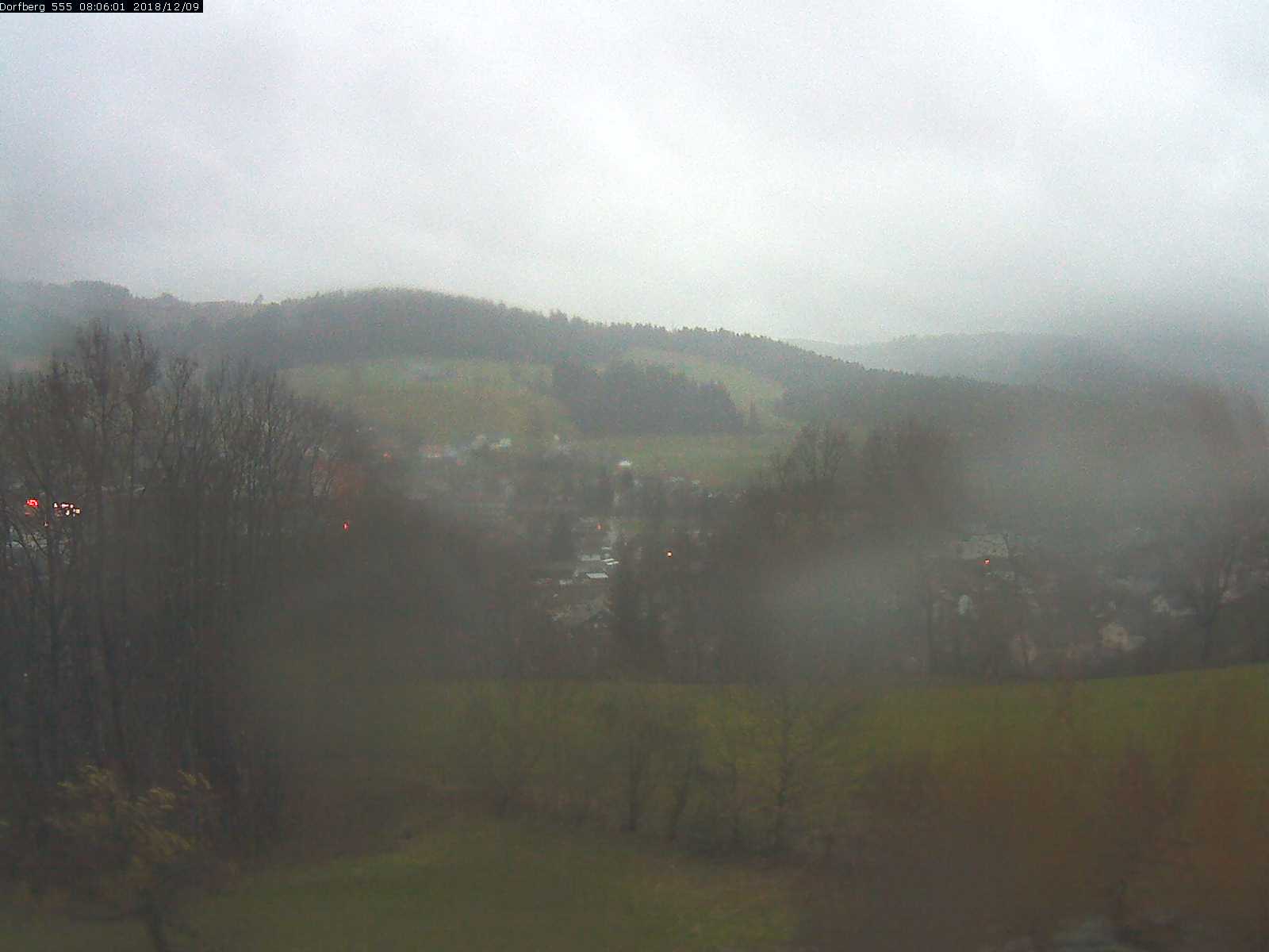 Webcam-Bild: Aussicht vom Dorfberg in Langnau 20181209-080601