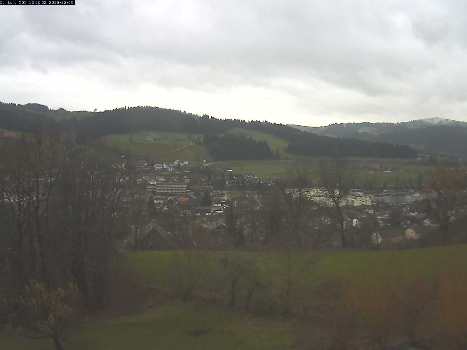Webcam-Bild: Aussicht vom Dorfberg in Langnau 20181209-100601