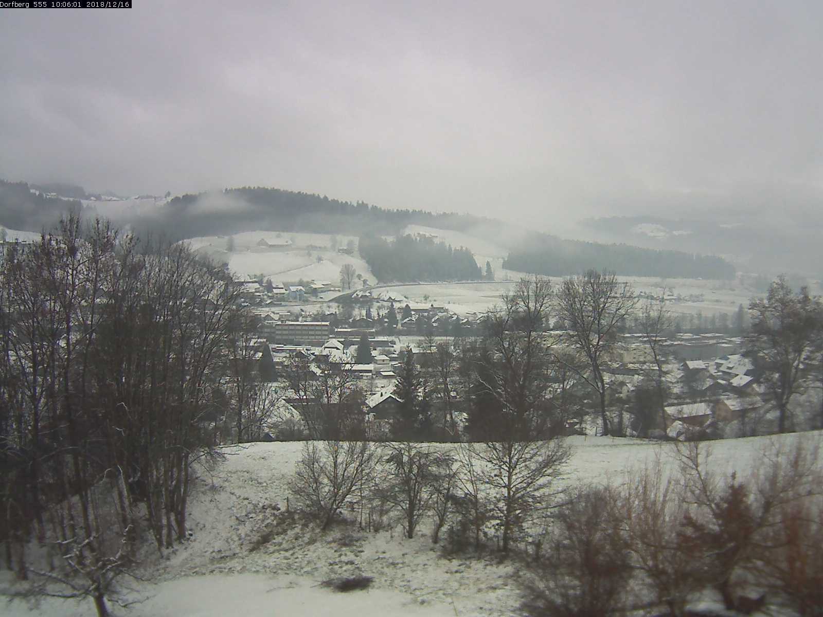 Webcam-Bild: Aussicht vom Dorfberg in Langnau 20181216-100601