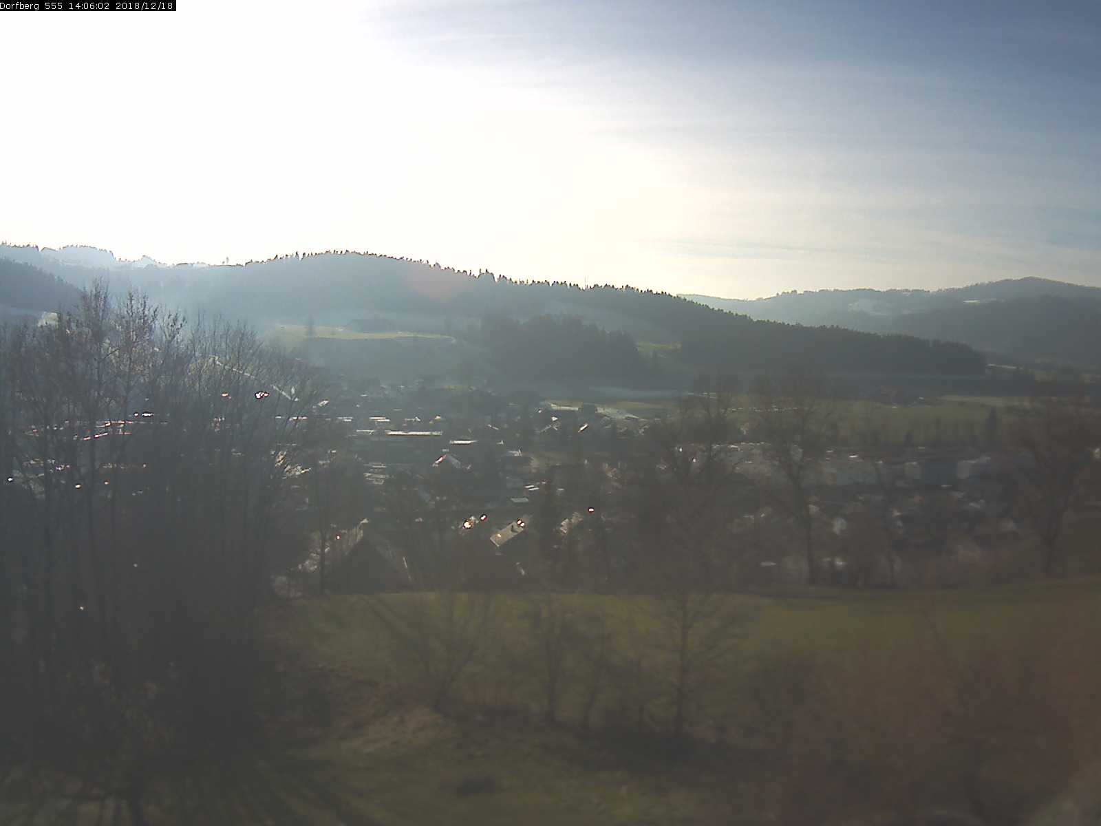 Webcam-Bild: Aussicht vom Dorfberg in Langnau 20181218-140602