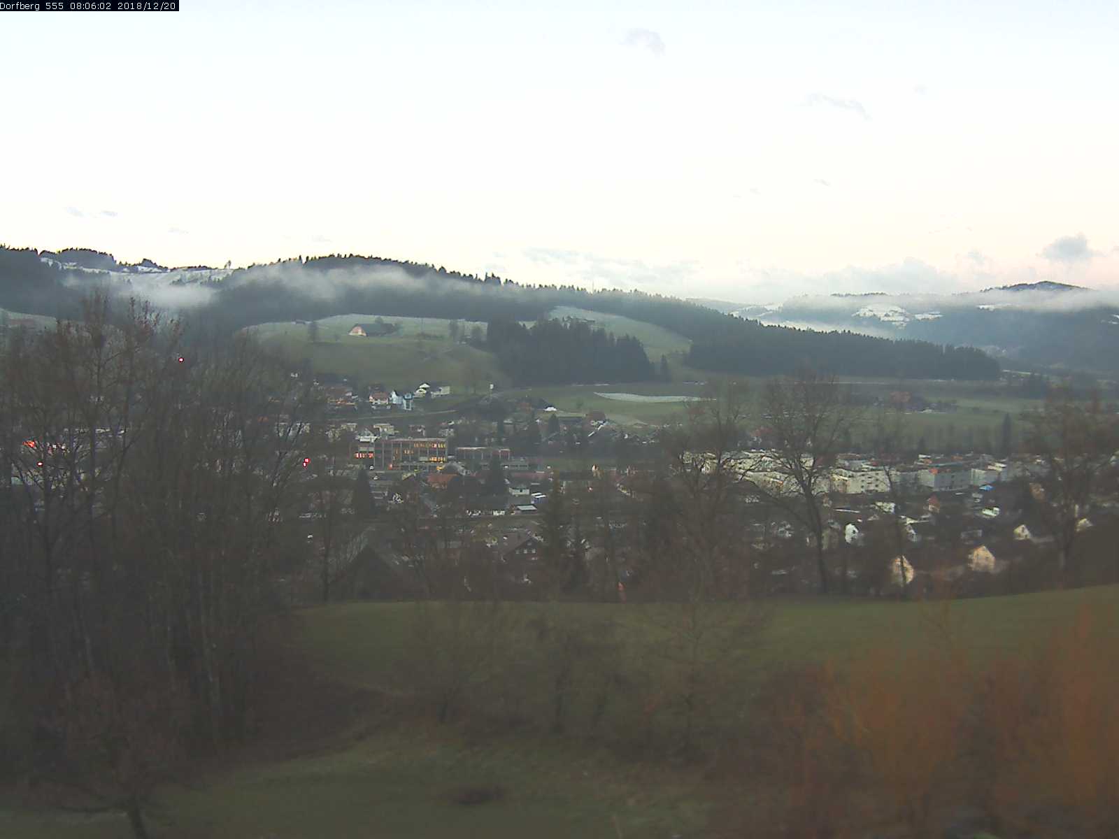 Webcam-Bild: Aussicht vom Dorfberg in Langnau 20181220-080601