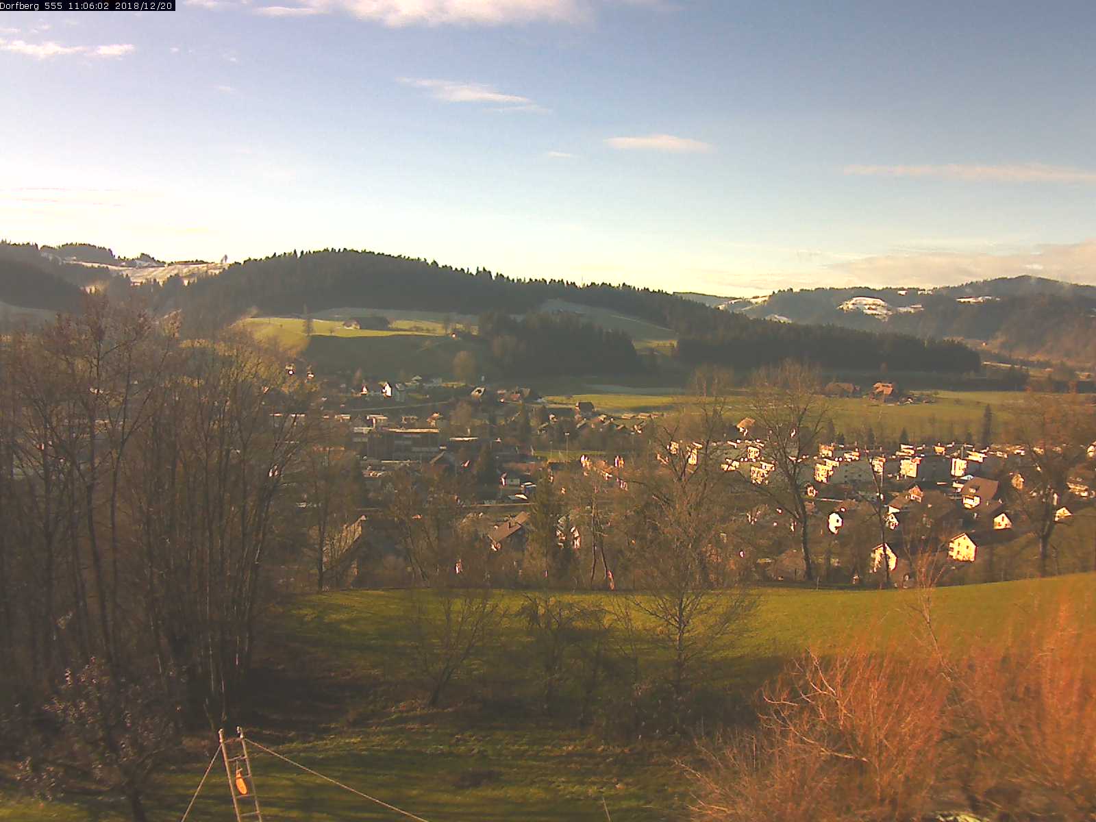 Webcam-Bild: Aussicht vom Dorfberg in Langnau 20181220-110601