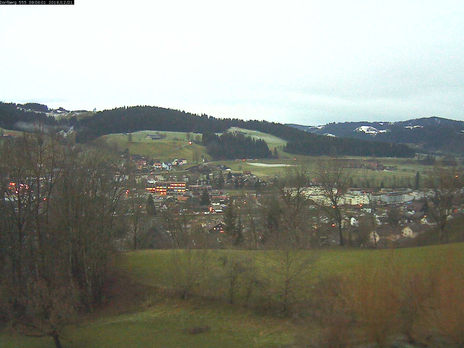 Webcam-Bild: Aussicht vom Dorfberg in Langnau 20181221-080601
