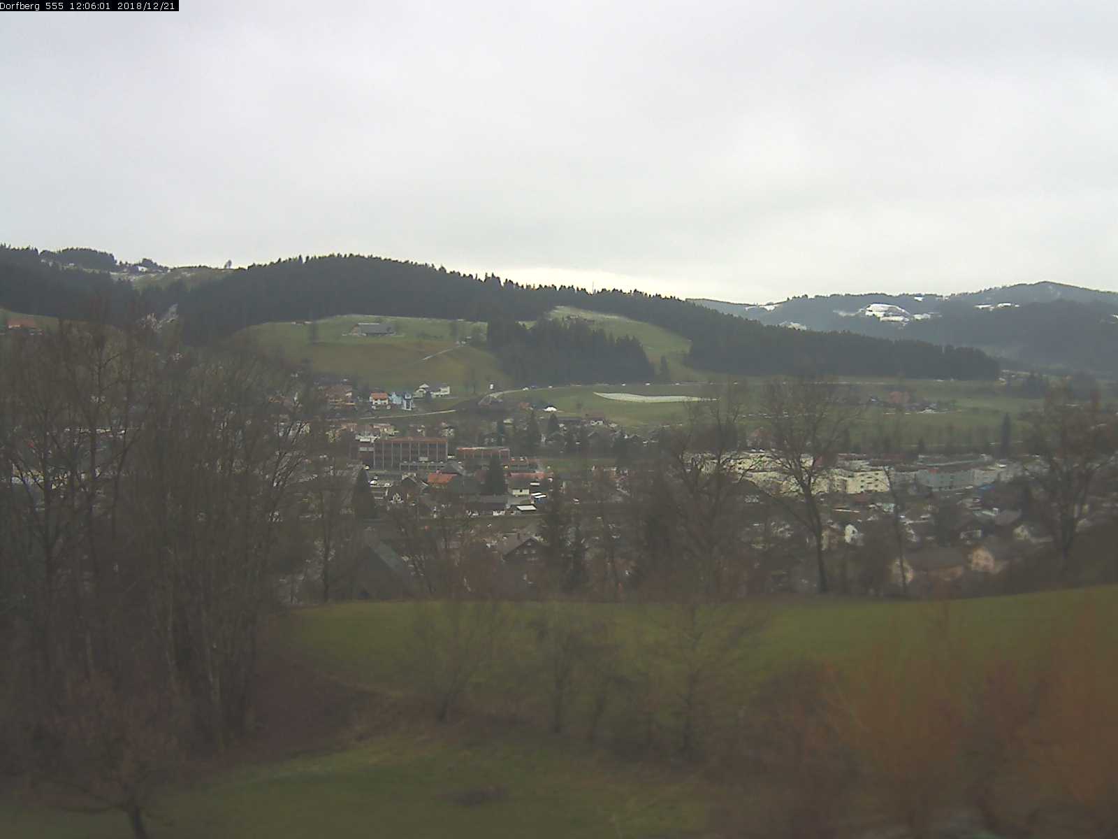 Webcam-Bild: Aussicht vom Dorfberg in Langnau 20181221-120601