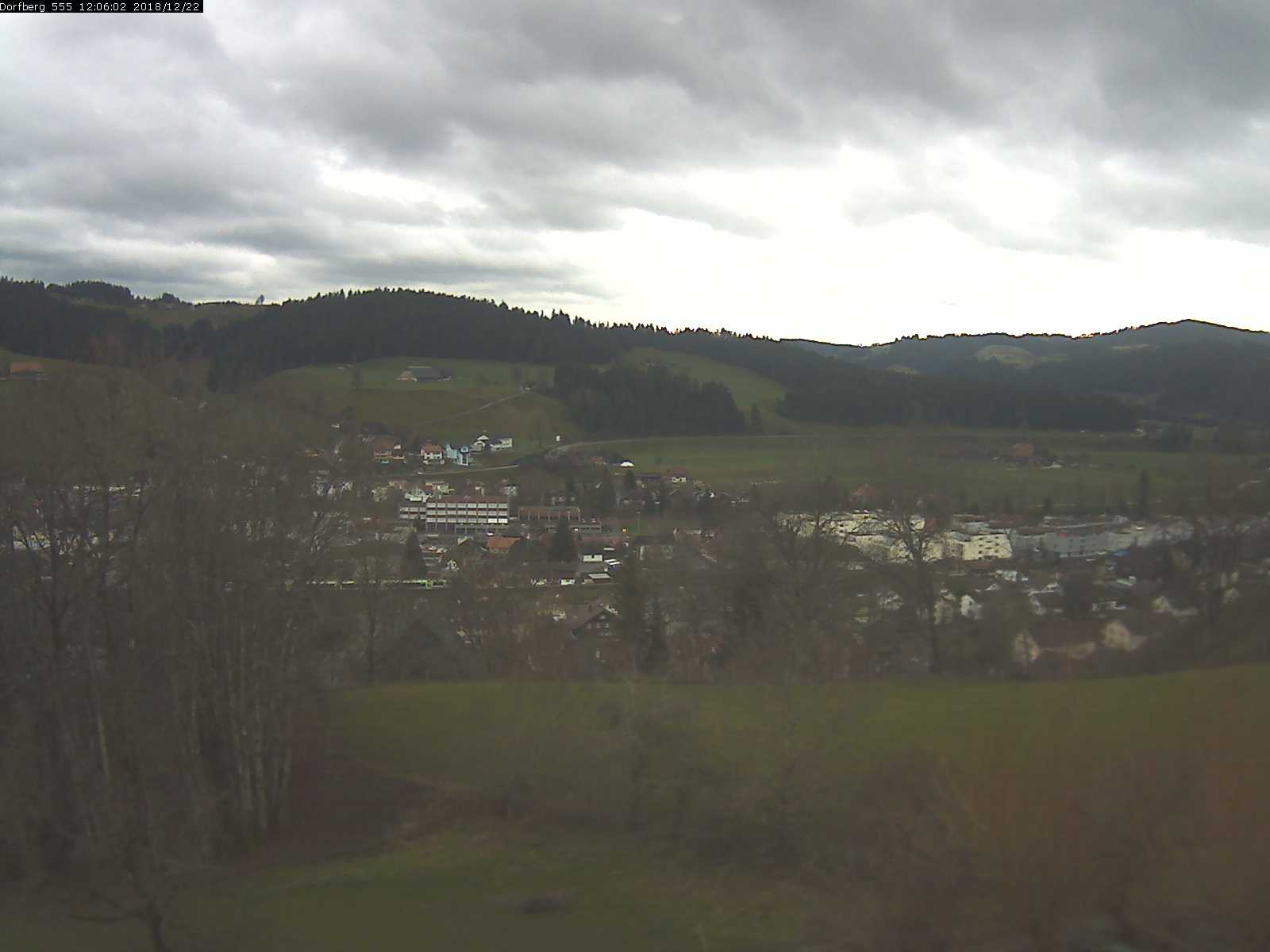 Webcam-Bild: Aussicht vom Dorfberg in Langnau 20181222-120601