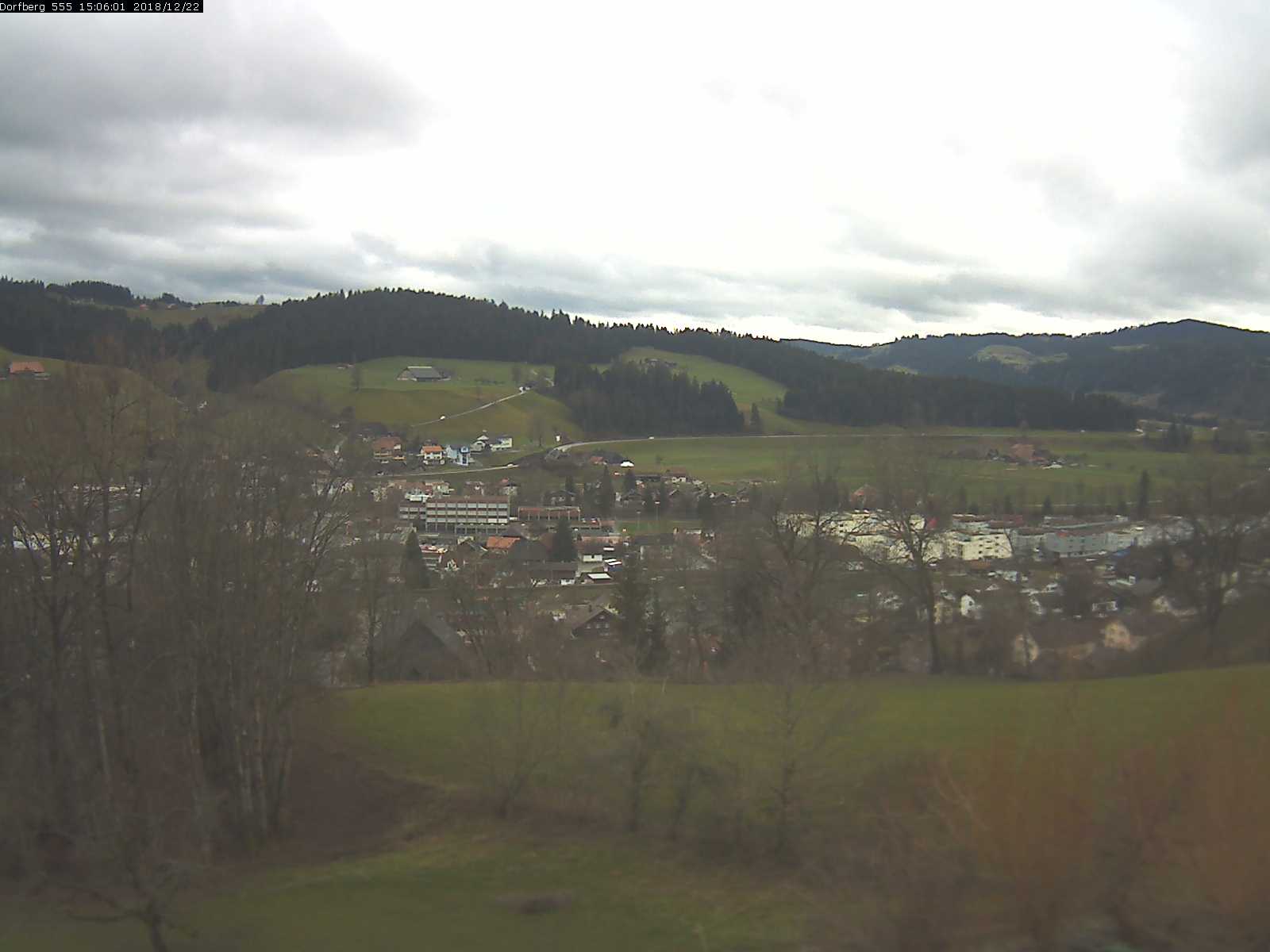 Webcam-Bild: Aussicht vom Dorfberg in Langnau 20181222-150601