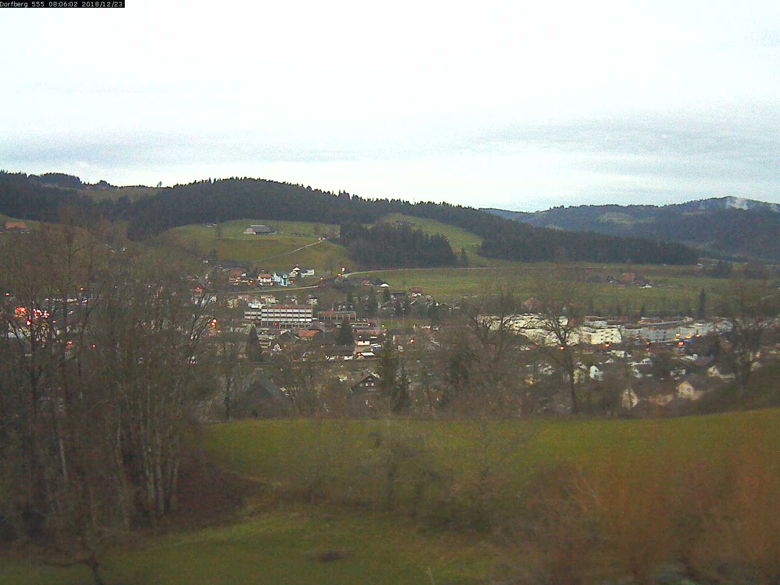 Webcam-Bild: Aussicht vom Dorfberg in Langnau 20181223-080601