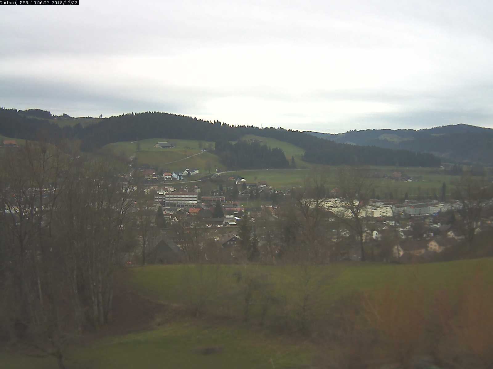 Webcam-Bild: Aussicht vom Dorfberg in Langnau 20181223-100601