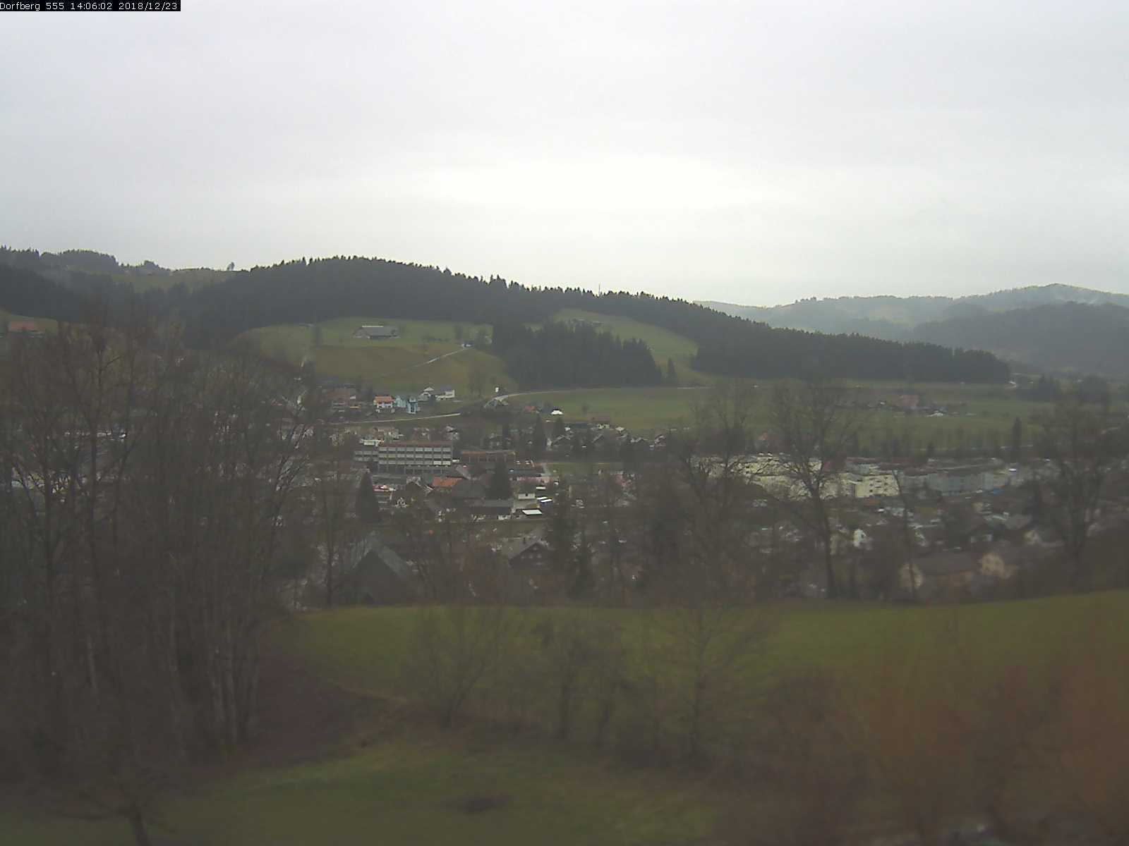 Webcam-Bild: Aussicht vom Dorfberg in Langnau 20181223-140601