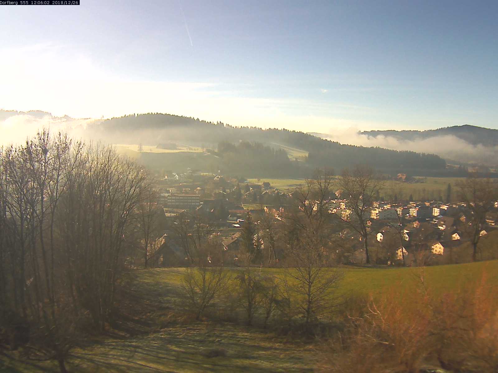 Webcam-Bild: Aussicht vom Dorfberg in Langnau 20181226-120601