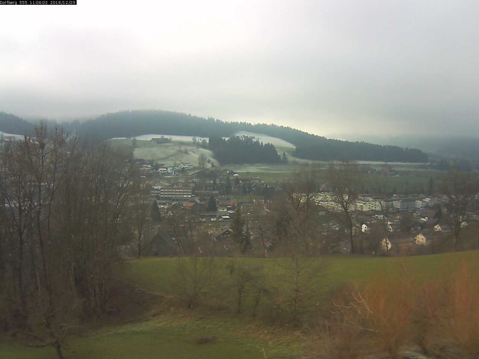 Webcam-Bild: Aussicht vom Dorfberg in Langnau 20181229-110601