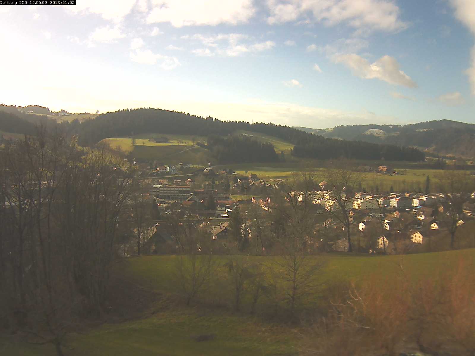 Webcam-Bild: Aussicht vom Dorfberg in Langnau 20190102-120601