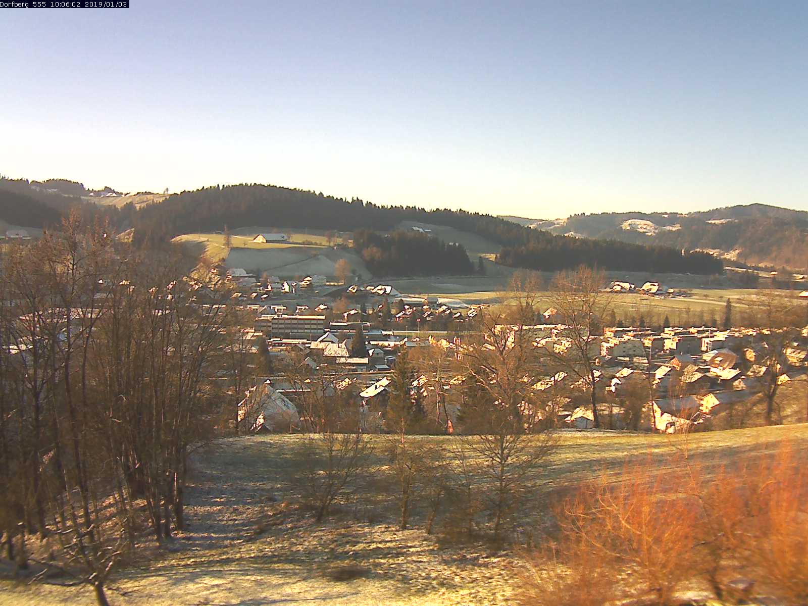 Webcam-Bild: Aussicht vom Dorfberg in Langnau 20190103-100601