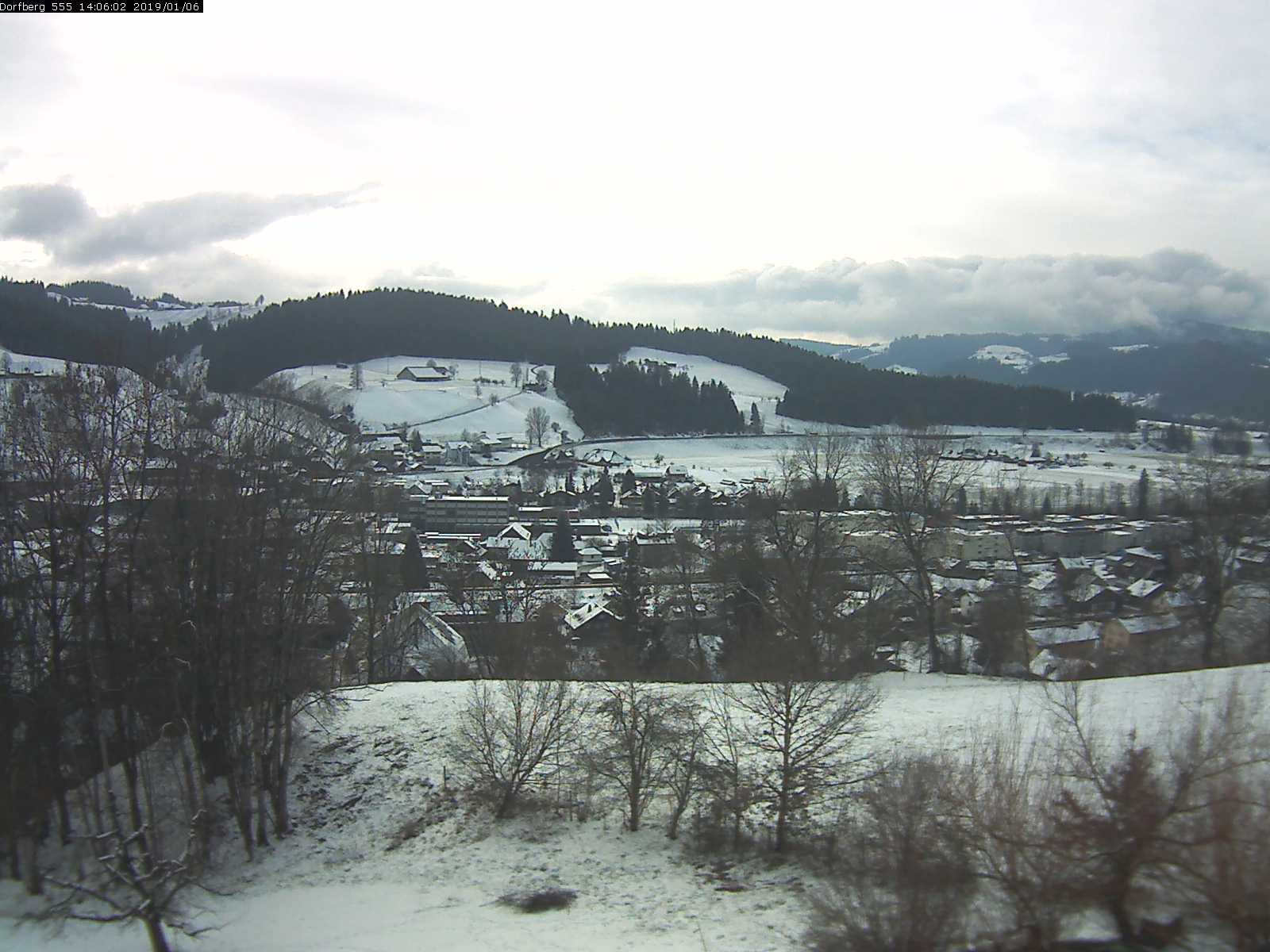 Webcam-Bild: Aussicht vom Dorfberg in Langnau 20190106-140601