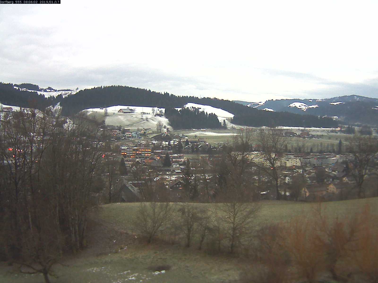 Webcam-Bild: Aussicht vom Dorfberg in Langnau 20190117-080601