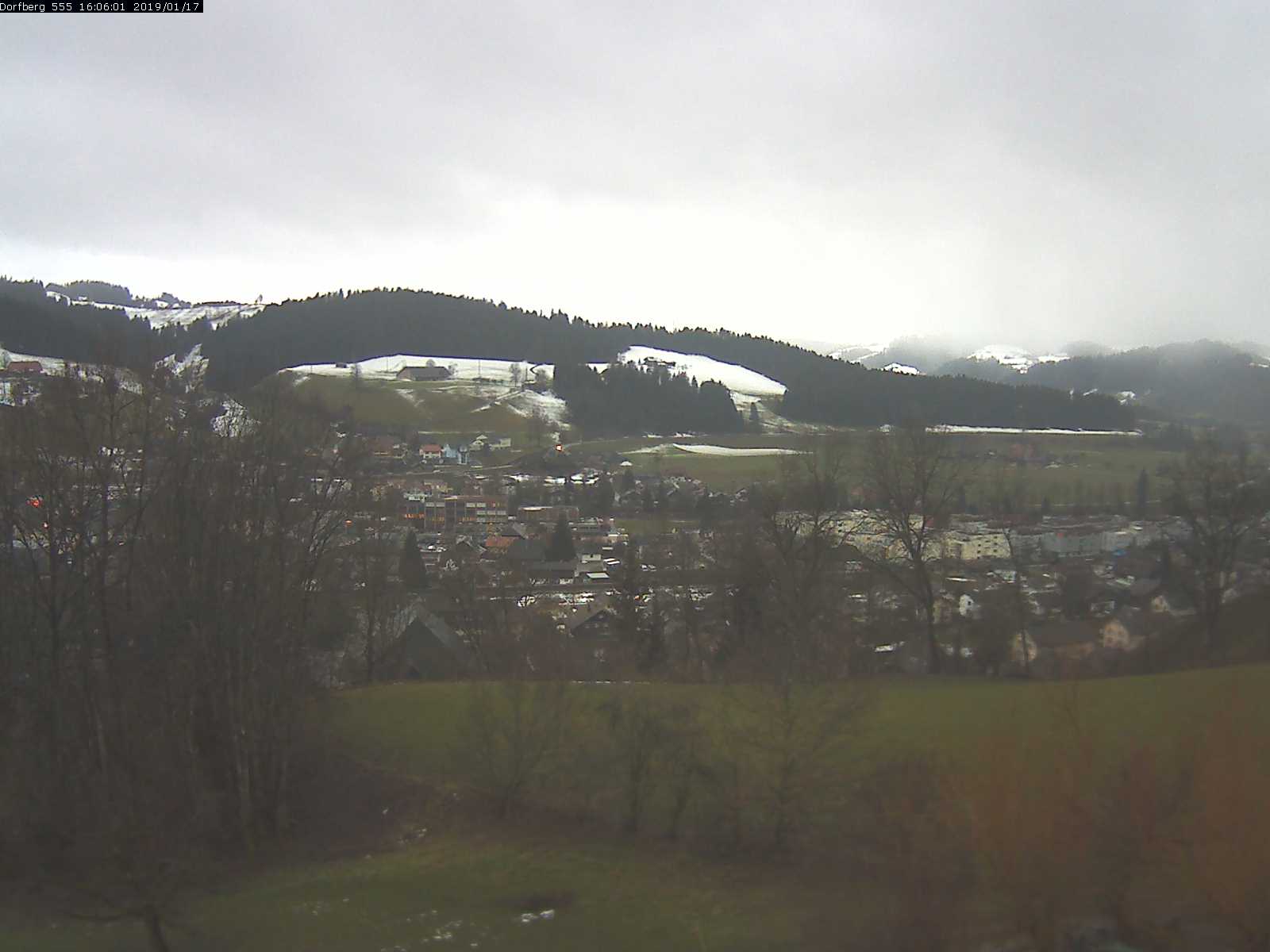 Webcam-Bild: Aussicht vom Dorfberg in Langnau 20190117-160601