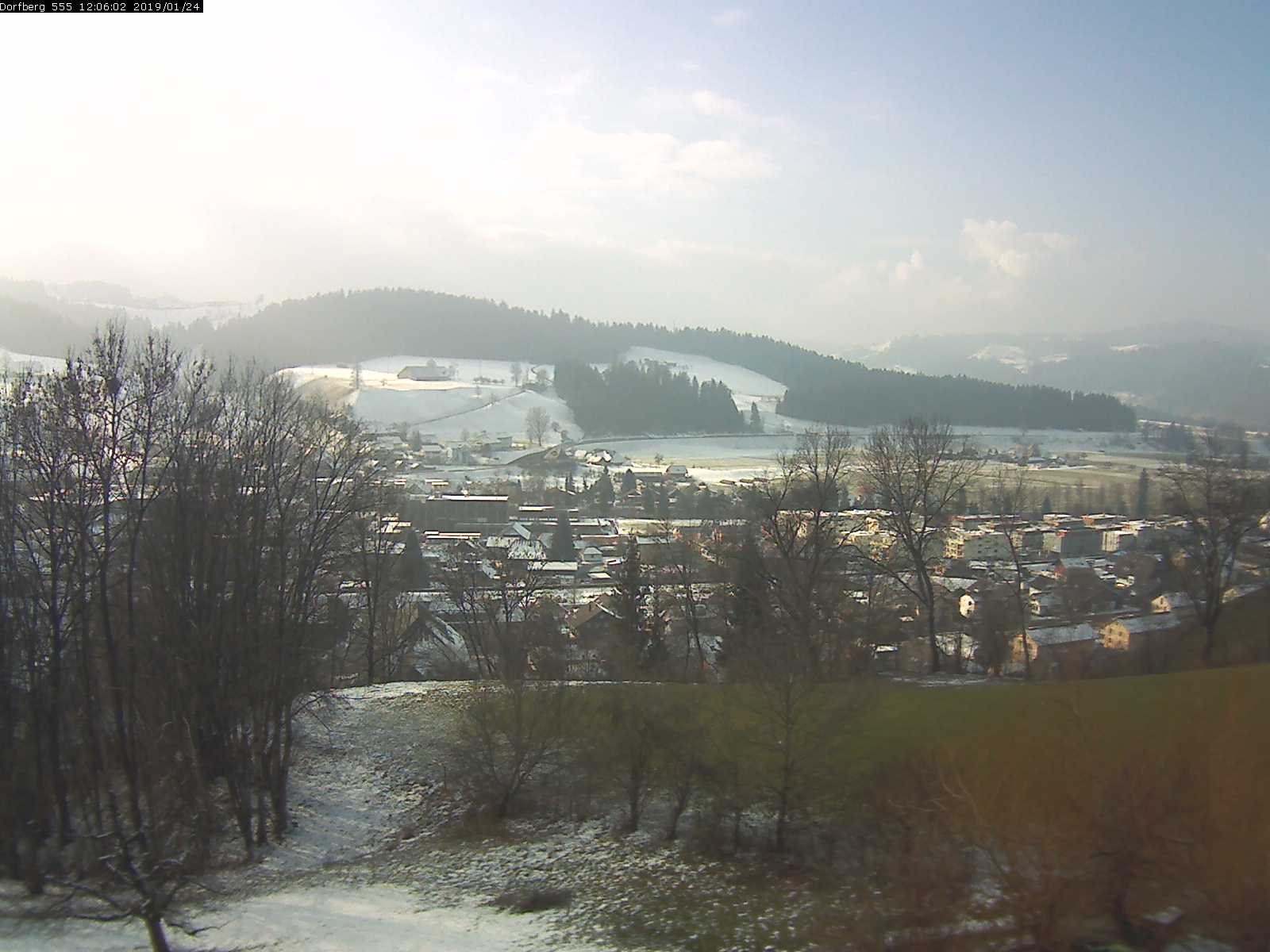 Webcam-Bild: Aussicht vom Dorfberg in Langnau 20190124-120601