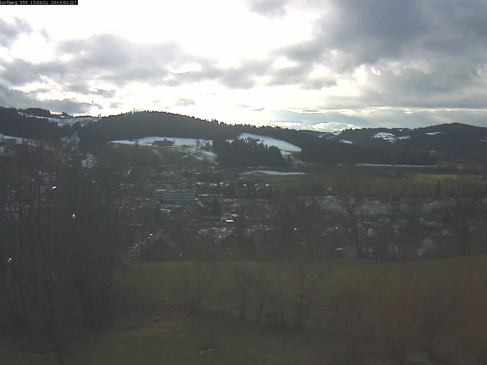 Webcam-Bild: Aussicht vom Dorfberg in Langnau 20190127-150601