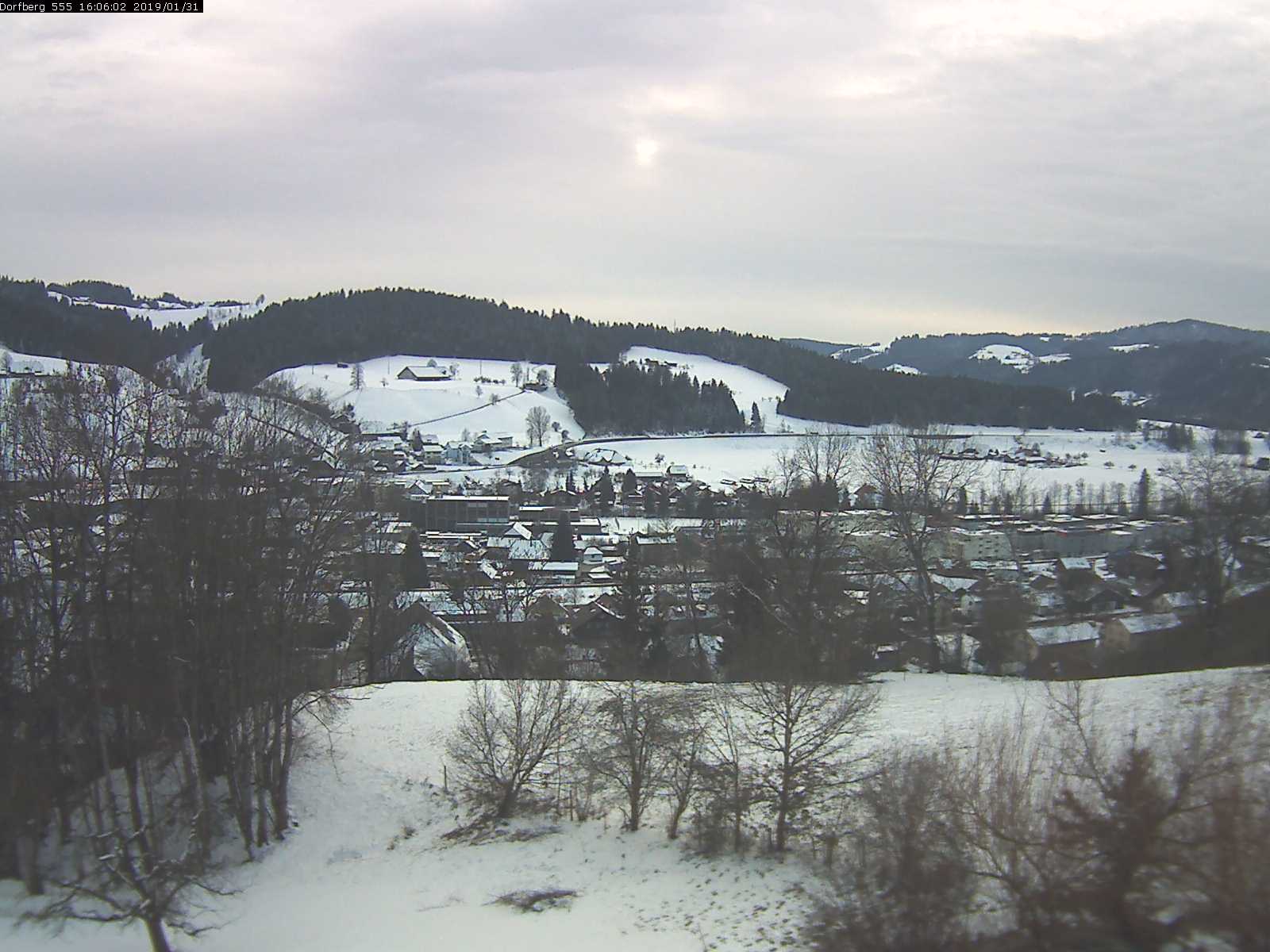 Webcam-Bild: Aussicht vom Dorfberg in Langnau 20190131-160601