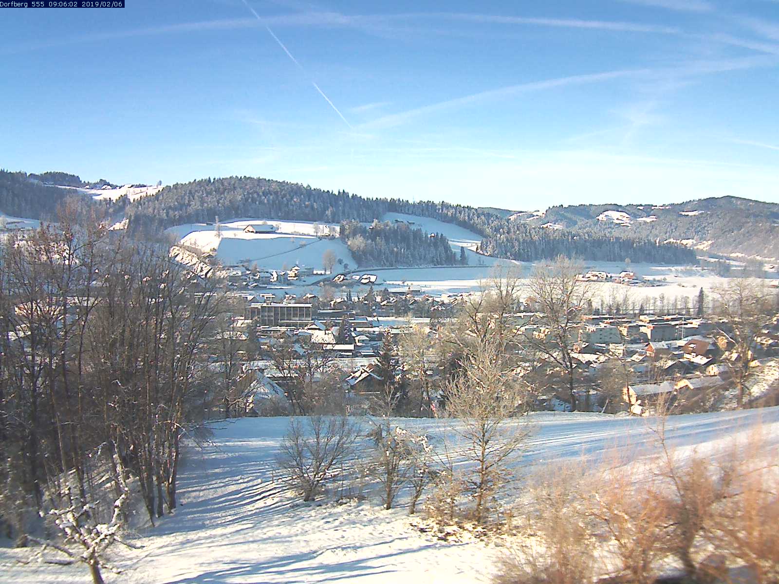 Webcam-Bild: Aussicht vom Dorfberg in Langnau 20190206-090602