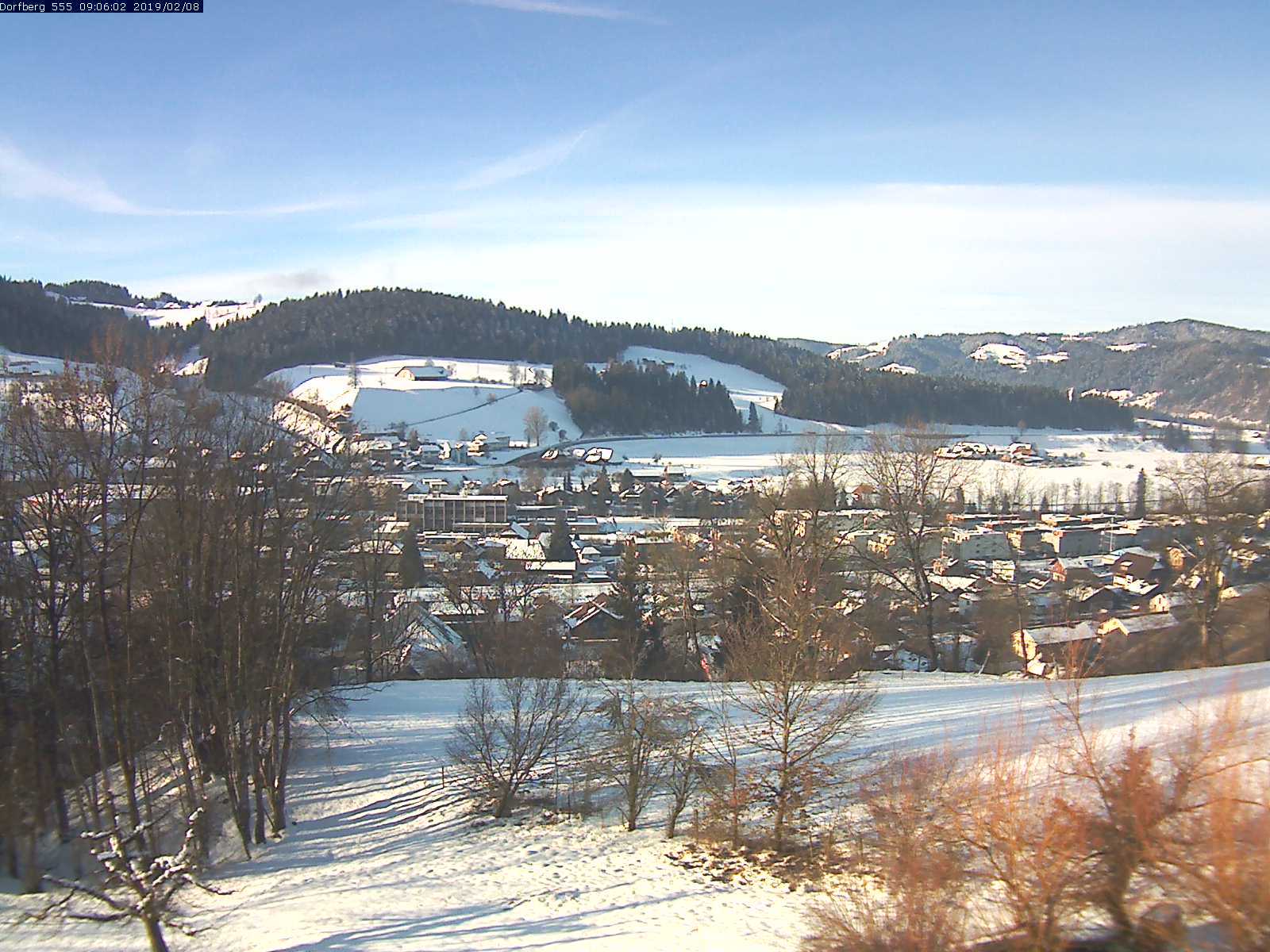 Webcam-Bild: Aussicht vom Dorfberg in Langnau 20190208-090601
