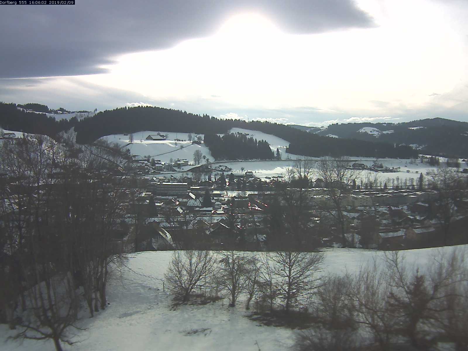 Webcam-Bild: Aussicht vom Dorfberg in Langnau 20190209-160601