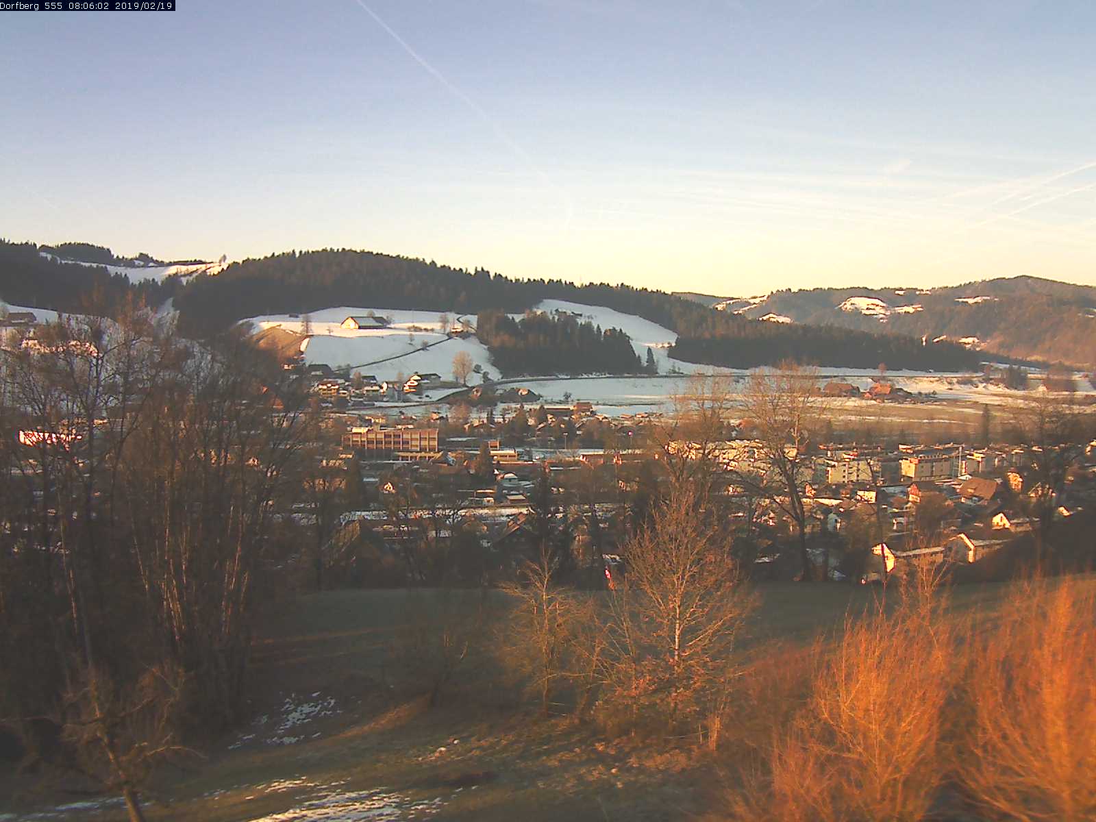 Webcam-Bild: Aussicht vom Dorfberg in Langnau 20190219-080601