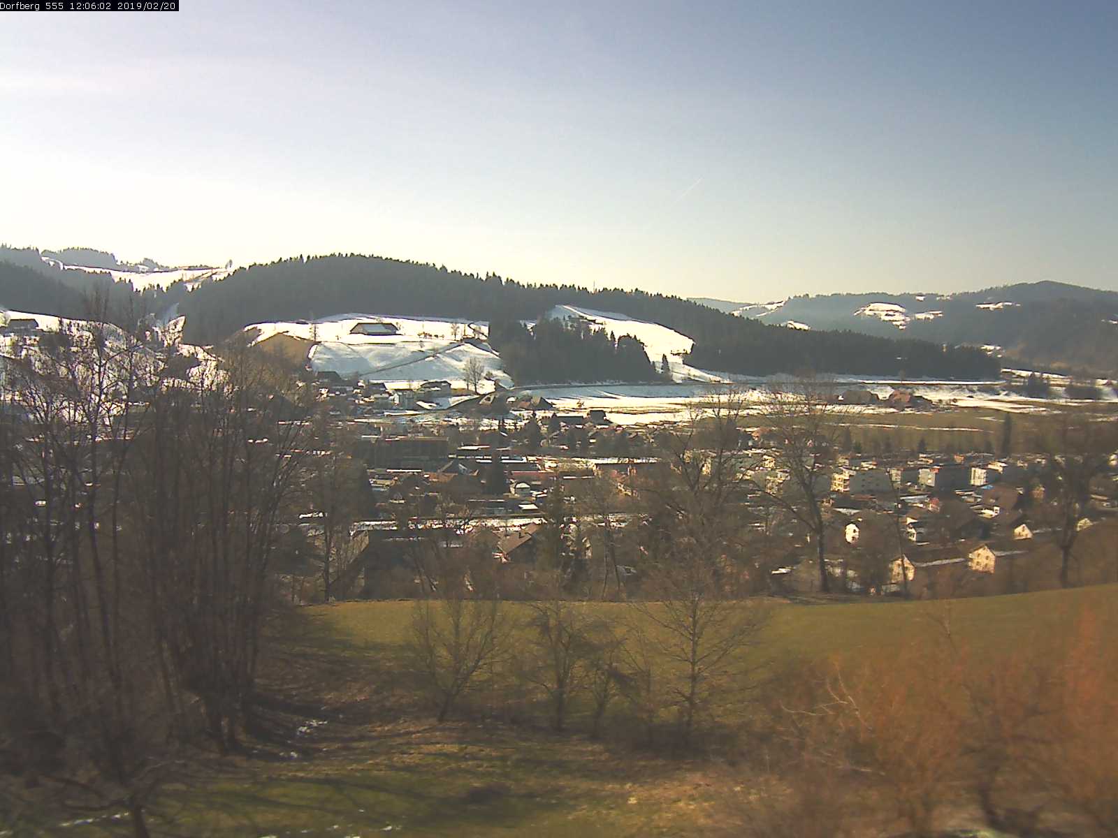 Webcam-Bild: Aussicht vom Dorfberg in Langnau 20190220-120601