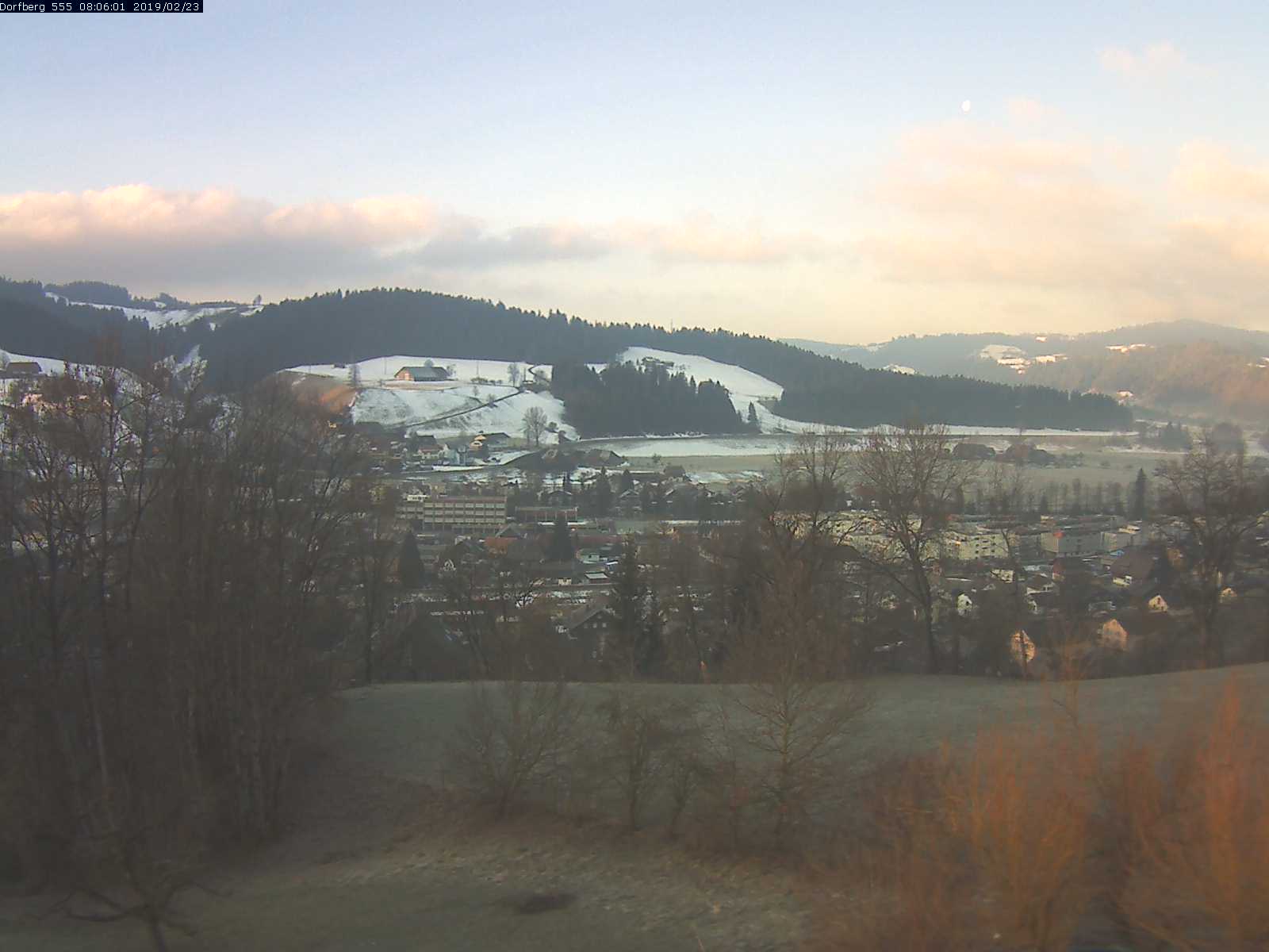 Webcam-Bild: Aussicht vom Dorfberg in Langnau 20190223-080601