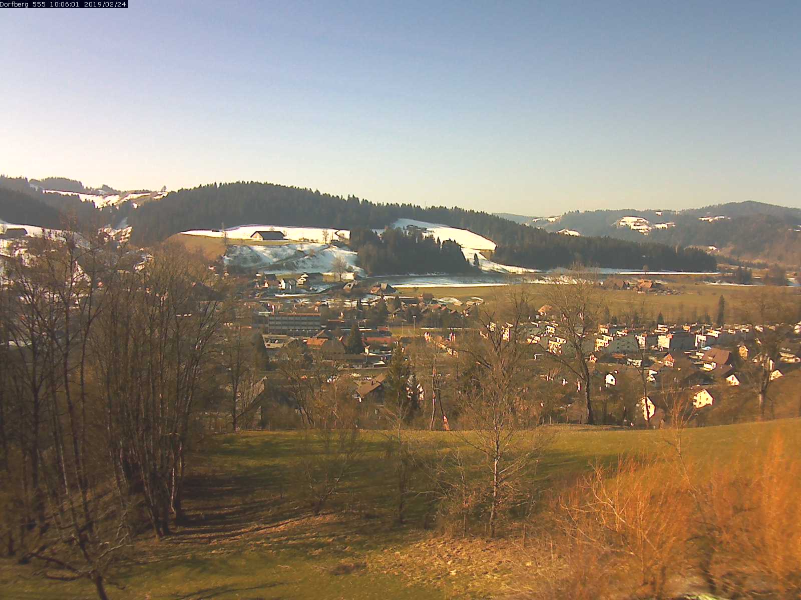 Webcam-Bild: Aussicht vom Dorfberg in Langnau 20190224-100601