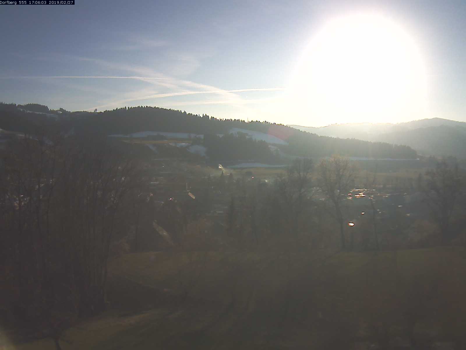 Webcam-Bild: Aussicht vom Dorfberg in Langnau 20190227-170602