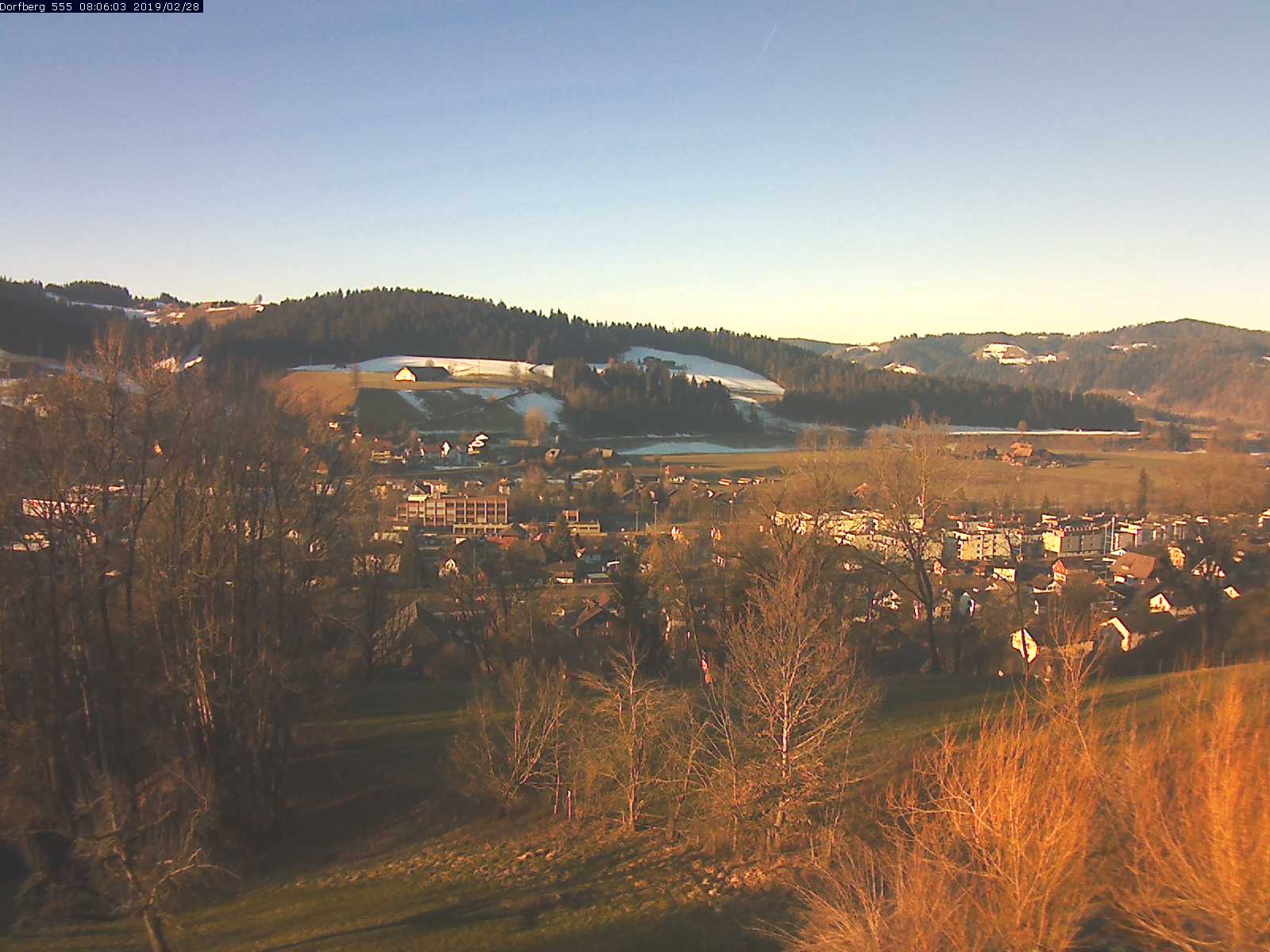 Webcam-Bild: Aussicht vom Dorfberg in Langnau 20190228-080601