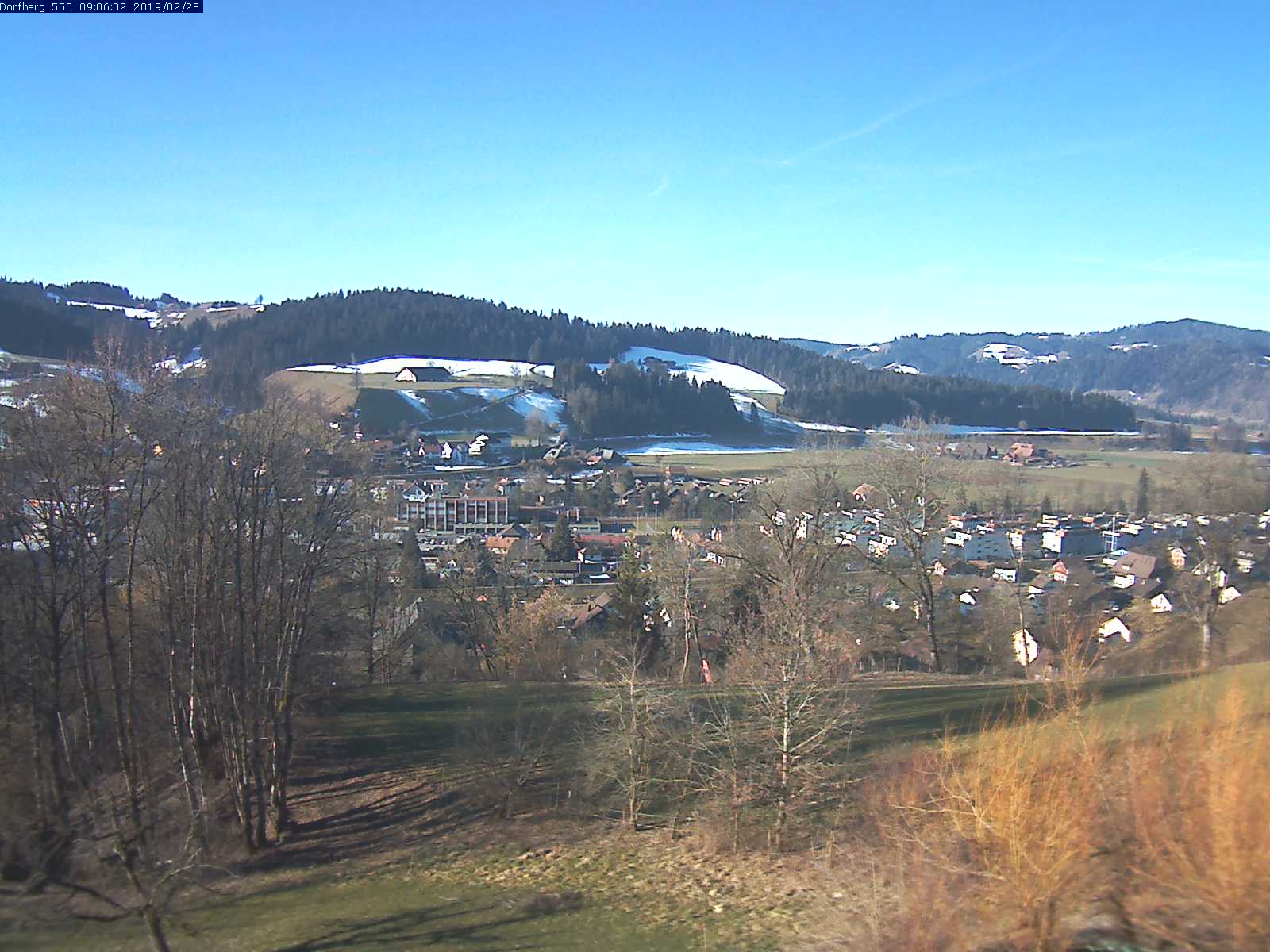 Webcam-Bild: Aussicht vom Dorfberg in Langnau 20190228-090601