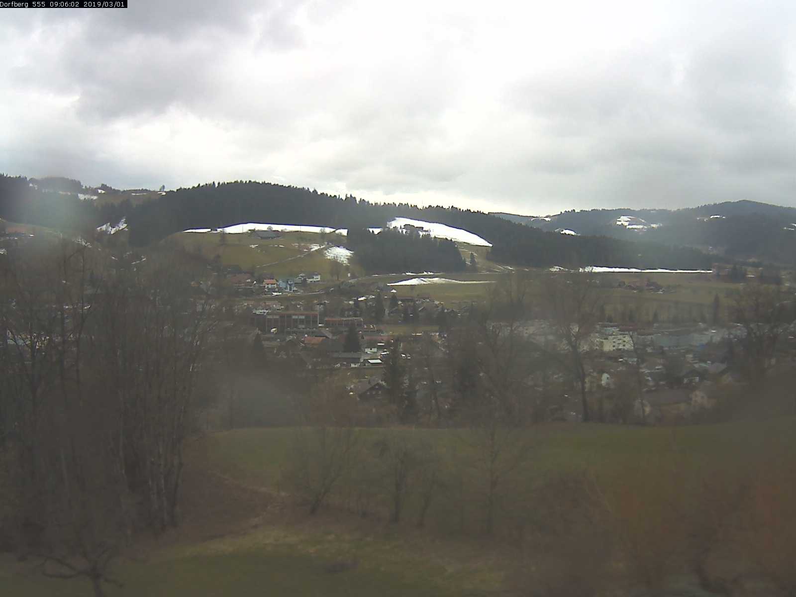Webcam-Bild: Aussicht vom Dorfberg in Langnau 20190301-090601
