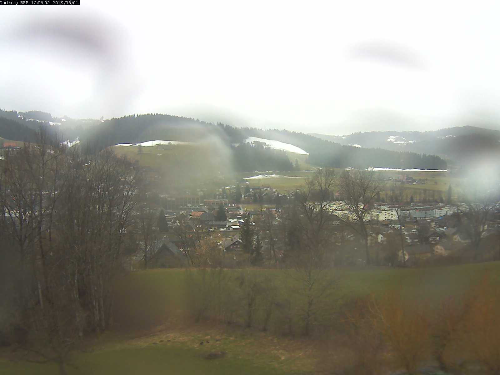 Webcam-Bild: Aussicht vom Dorfberg in Langnau 20190301-120601