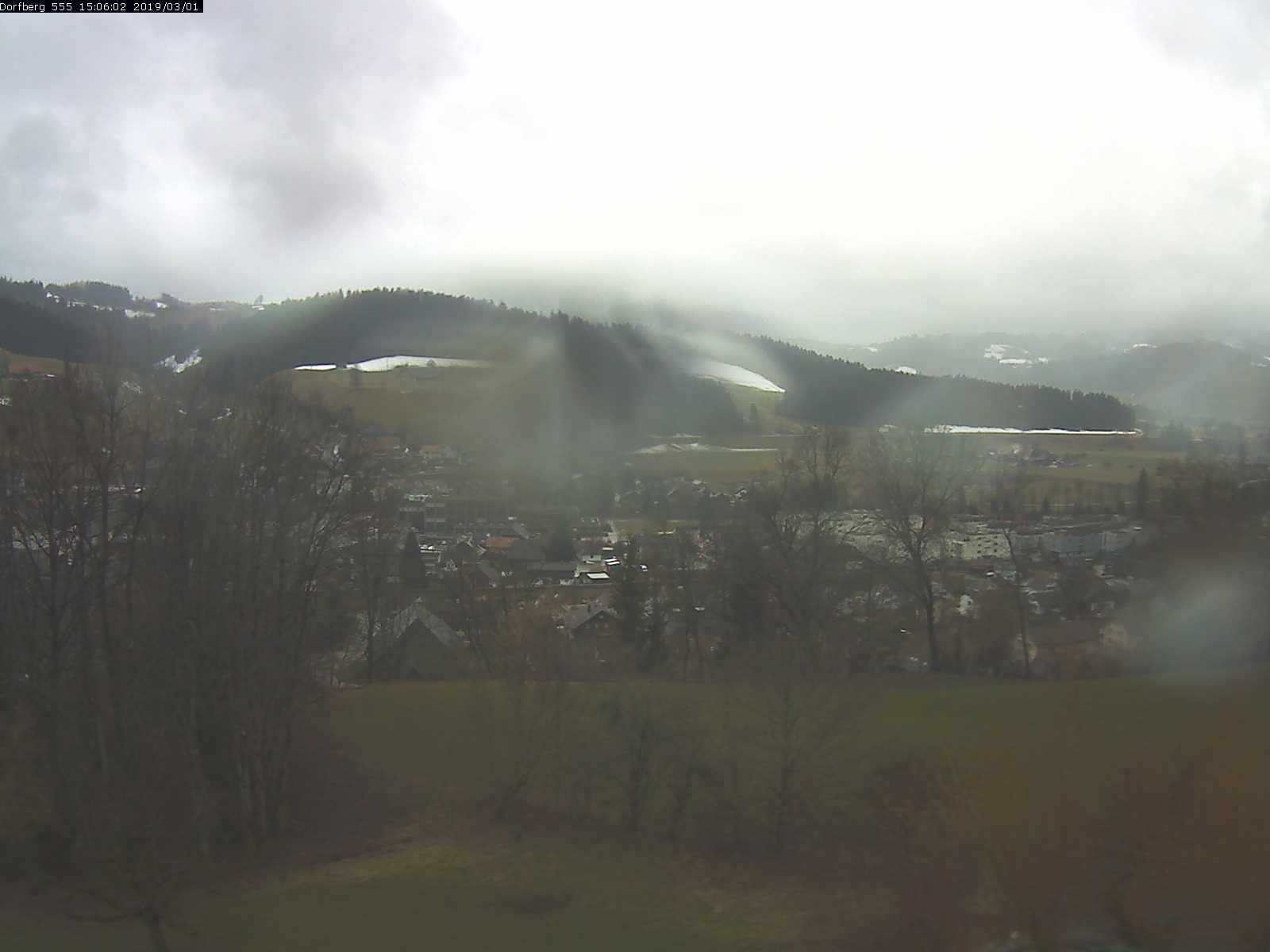 Webcam-Bild: Aussicht vom Dorfberg in Langnau 20190301-150601