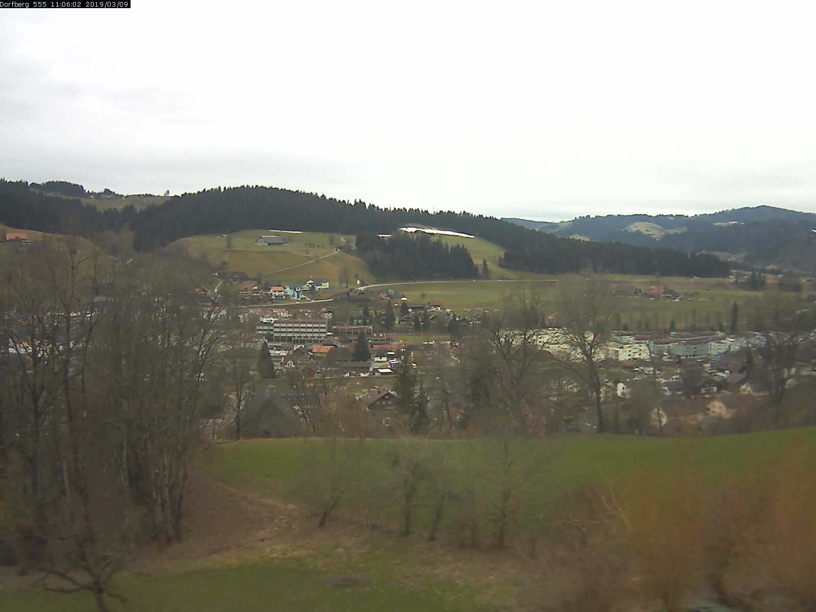 Webcam-Bild: Aussicht vom Dorfberg in Langnau 20190309-110601