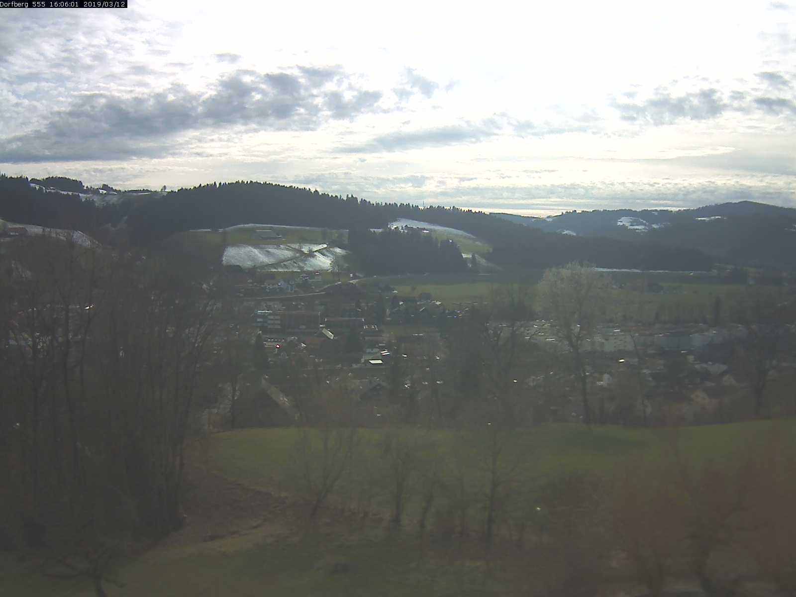 Webcam-Bild: Aussicht vom Dorfberg in Langnau 20190312-160601
